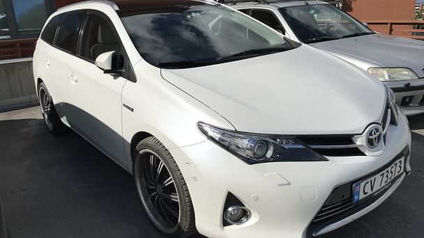 Toyota Auris, 2014, Blyfri / Elektrisk (hybrid)