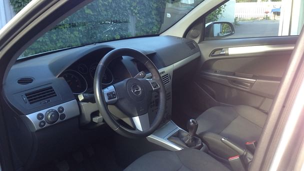 Opel Astra med Vinterdekk