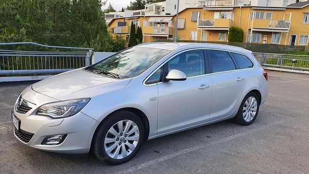 Opel Astra Sports Tourer, 2010, Diesel
