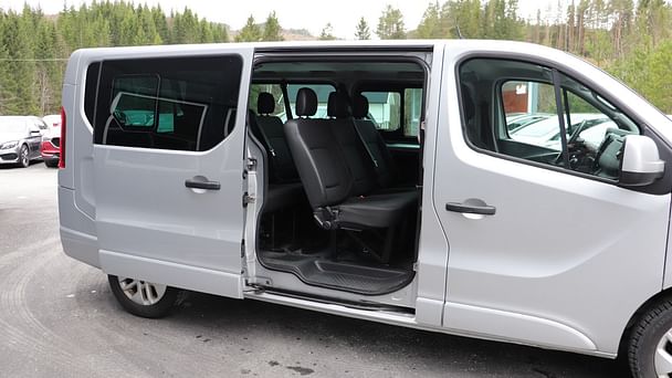 Opel Vivaro med Skistativ