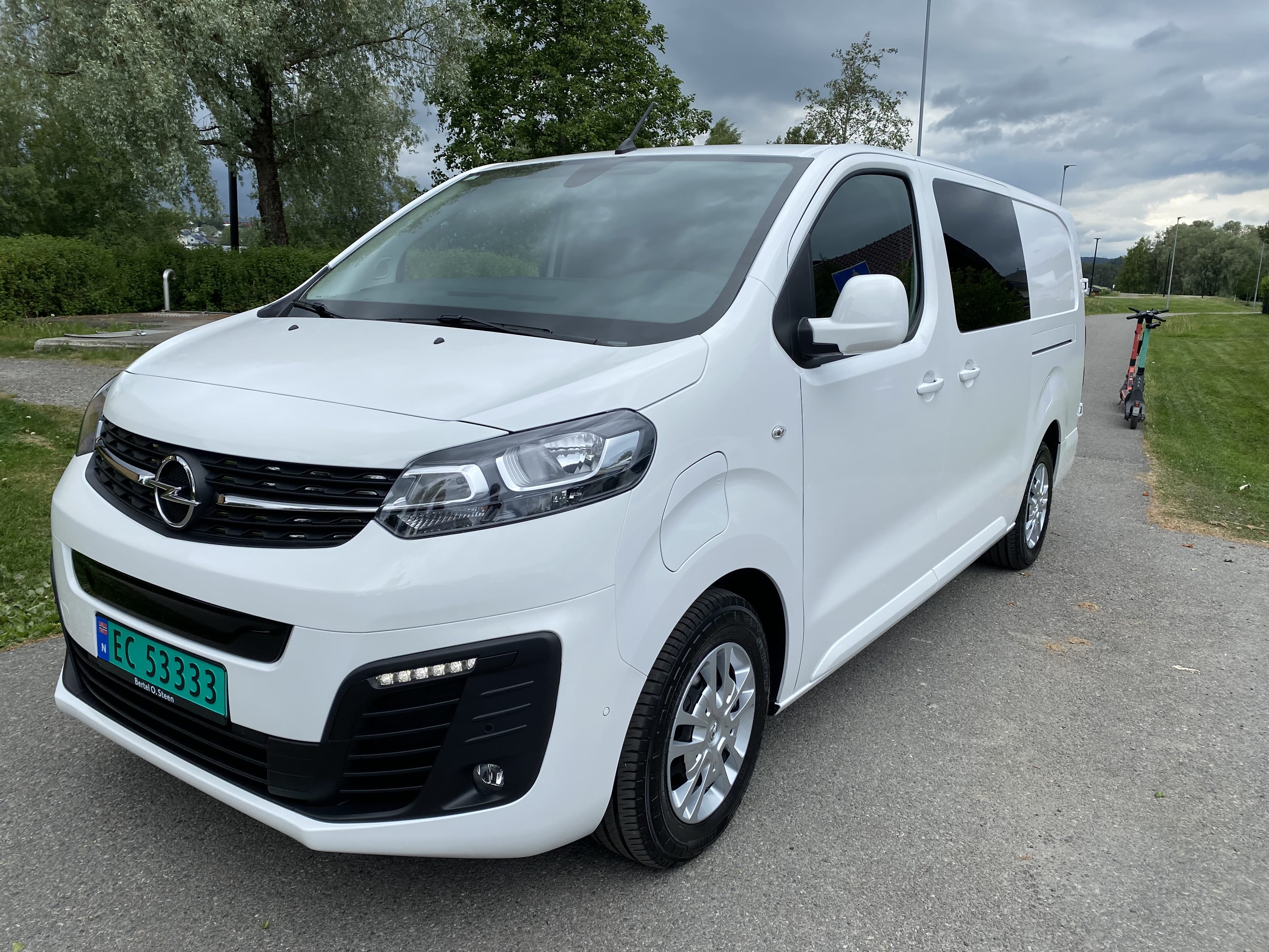 Opel Vivaro e-Vivaro, 2021, Elektrisk, automatisk