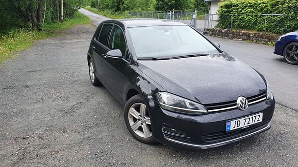 Volkswagen Golf Kombi med Vinterdekk