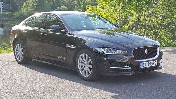 Jaguar XE med Vinterdekk