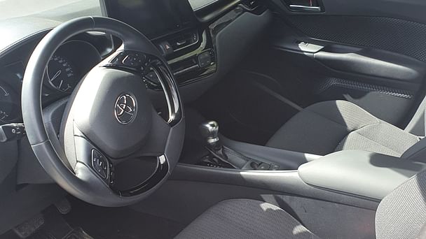 Toyota C-HR med Vinterdekk
