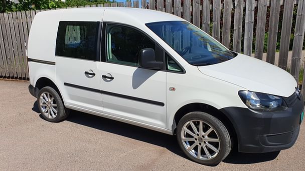 Volkswagen Caddy Maxi med Vinterdekk