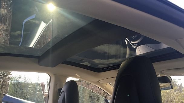 Tesla Model S med Vinterdekk