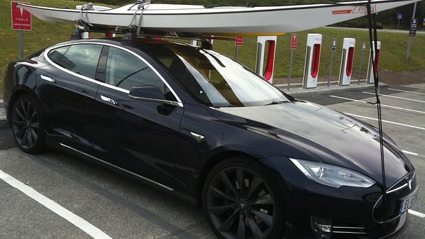 Tesla Model S med Vinterdekk