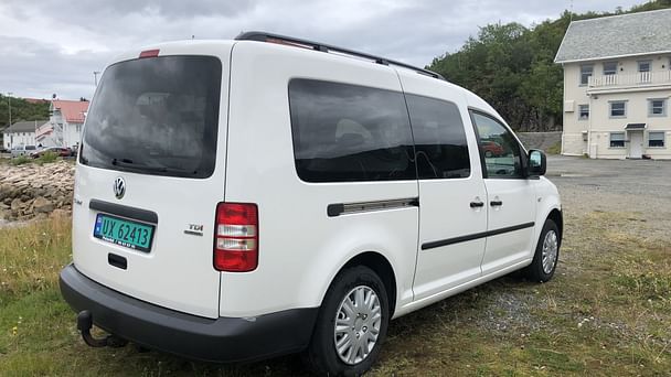 Volkswagen Caddy Maxi med Vinterdekk