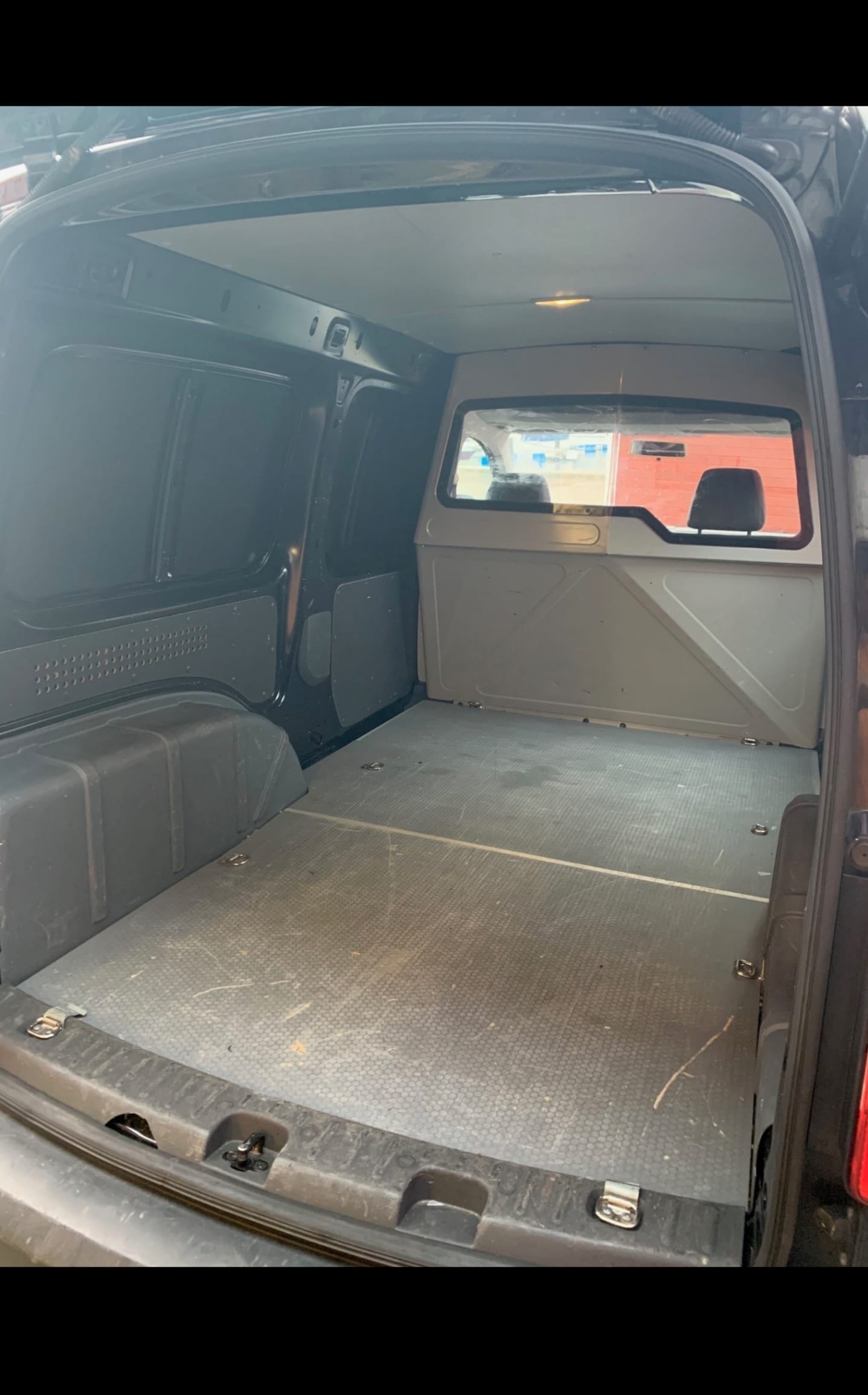 Volkswagen Caddy Maxi med Tilhengerfeste