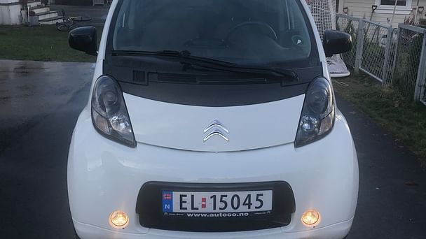 Citroen C-Zero med Lydinngang
