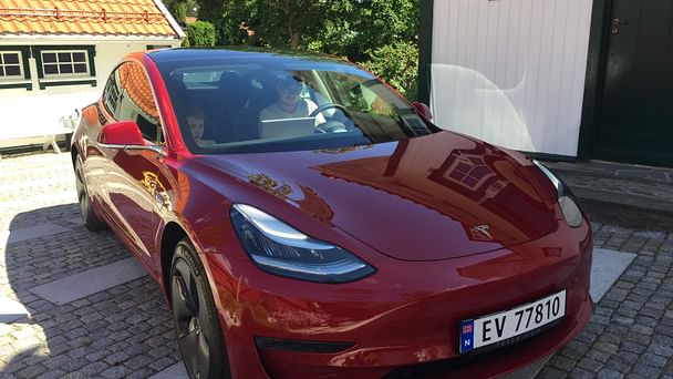 Tesla Model 3, 2019, Elektrisk, automatisk