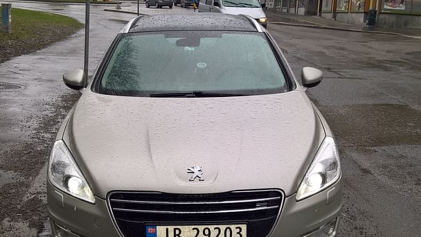 Peugeot 508 RXH med Sykkelstativ
