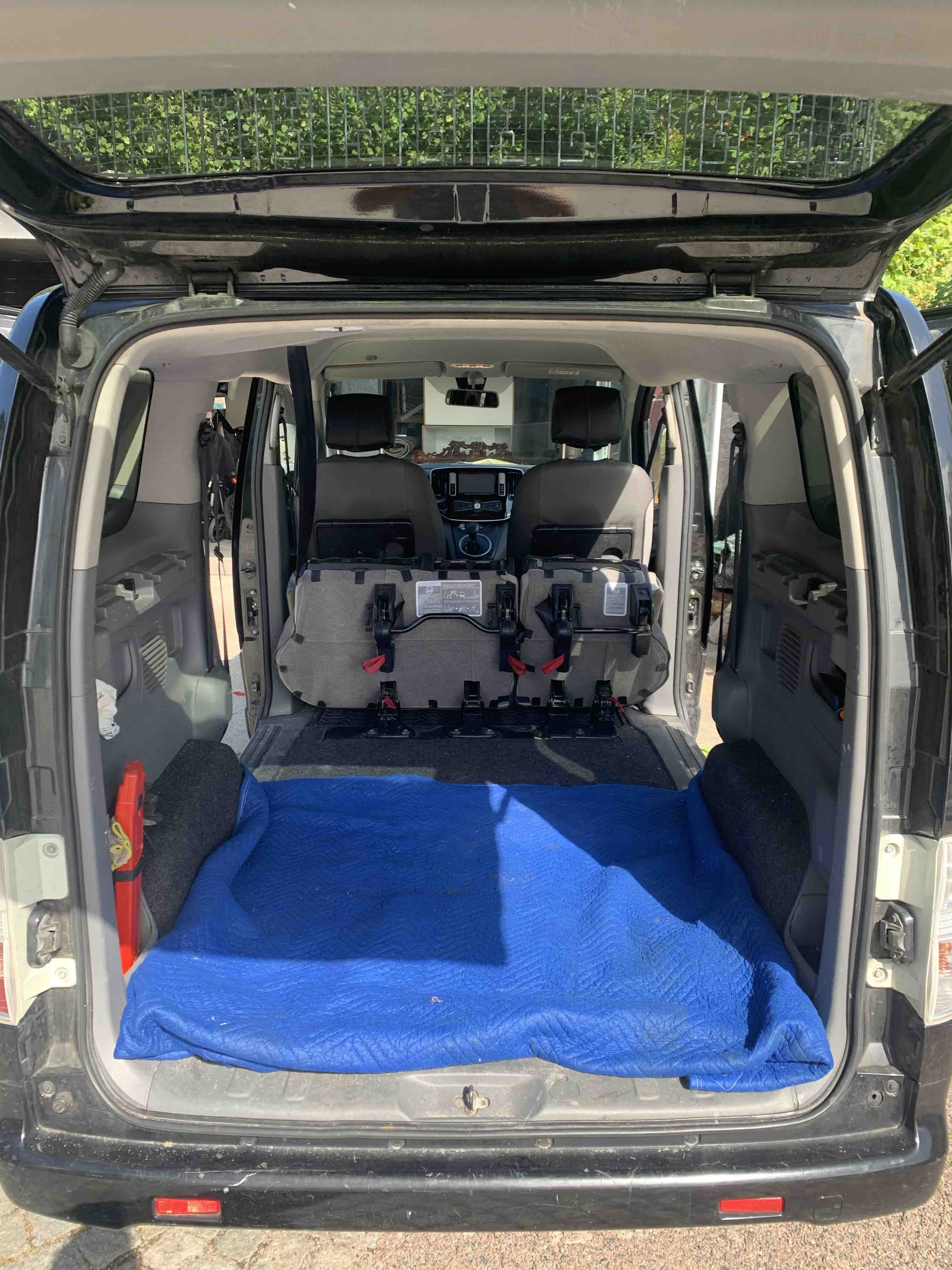 Nissan e-NV200 Evalia med Vinterdekk