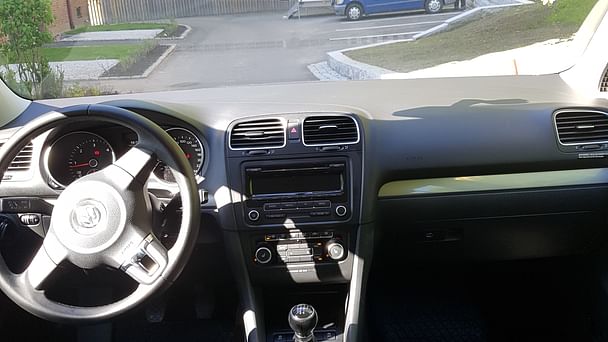 Volkswagen Golf Kombi med Vinterdekk