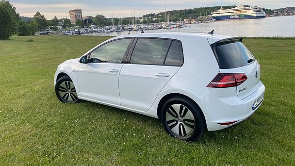 Volkswagen Golf R