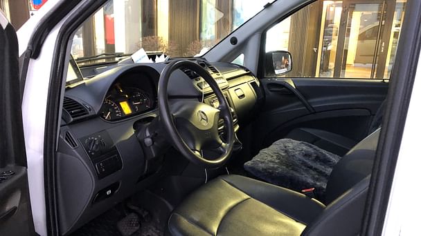 Mercedes Vito med Skistativ
