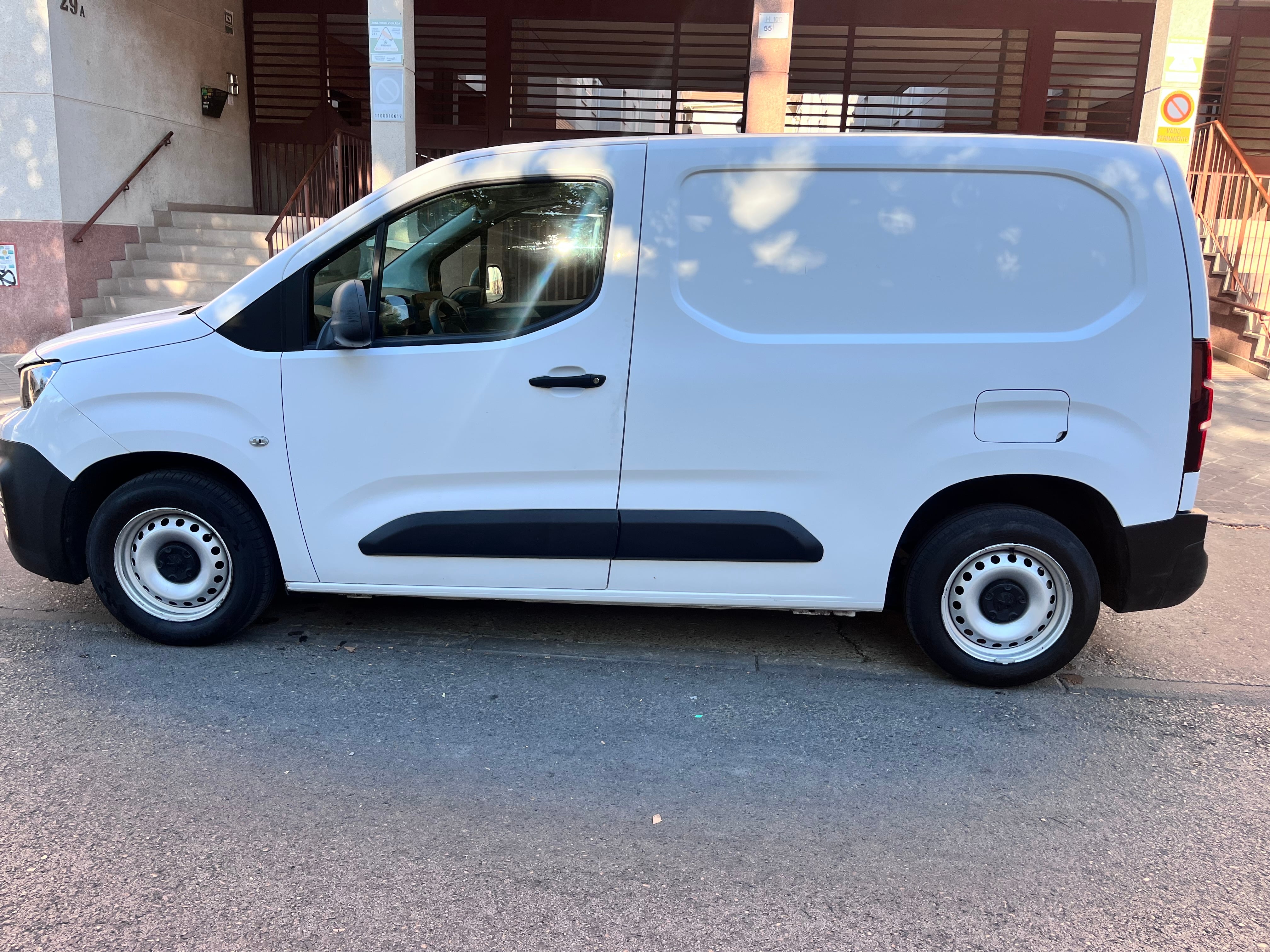 Peugeot Partner Furgoneta met Airco