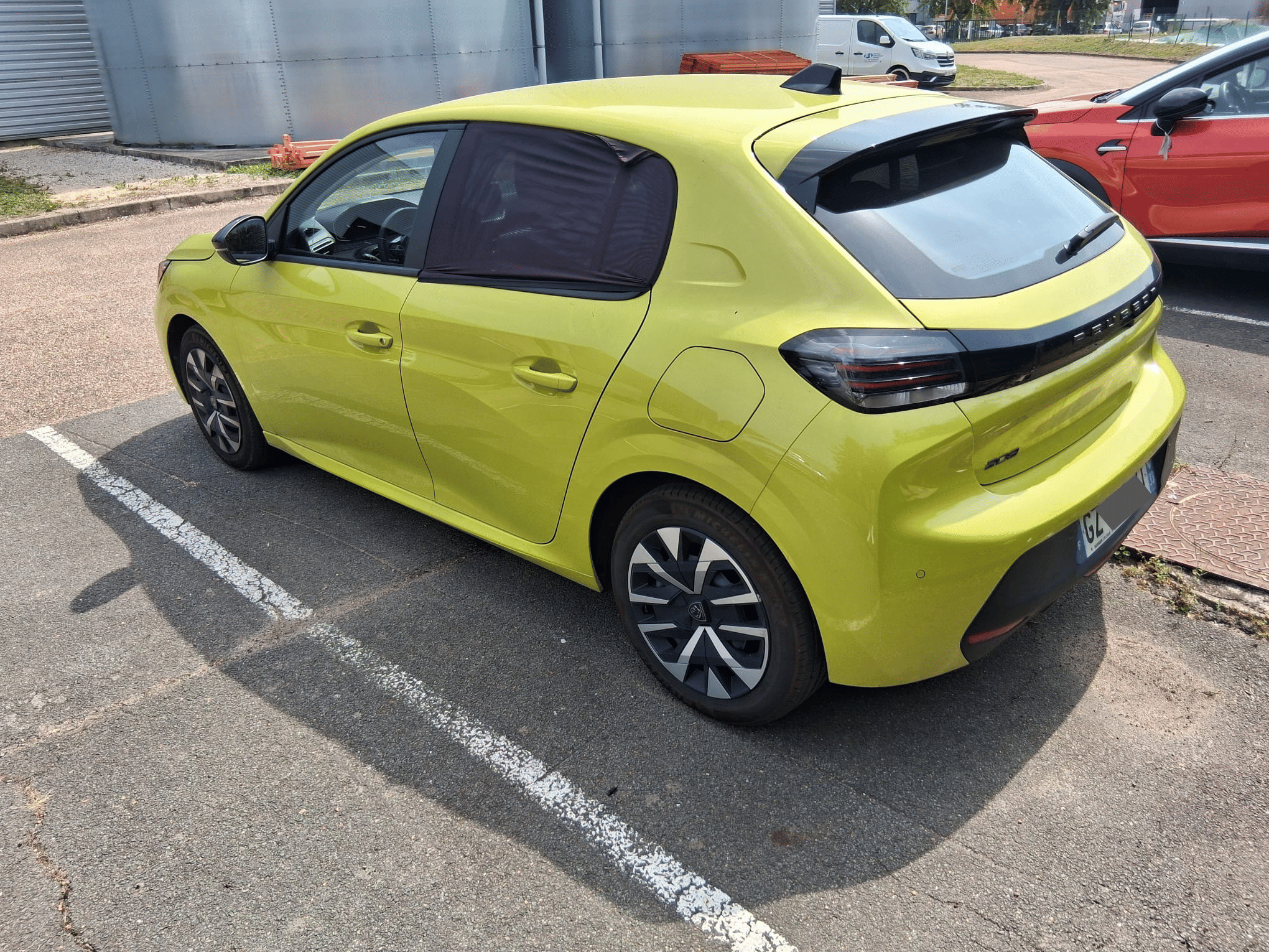 Peugeot 208 avec GPS