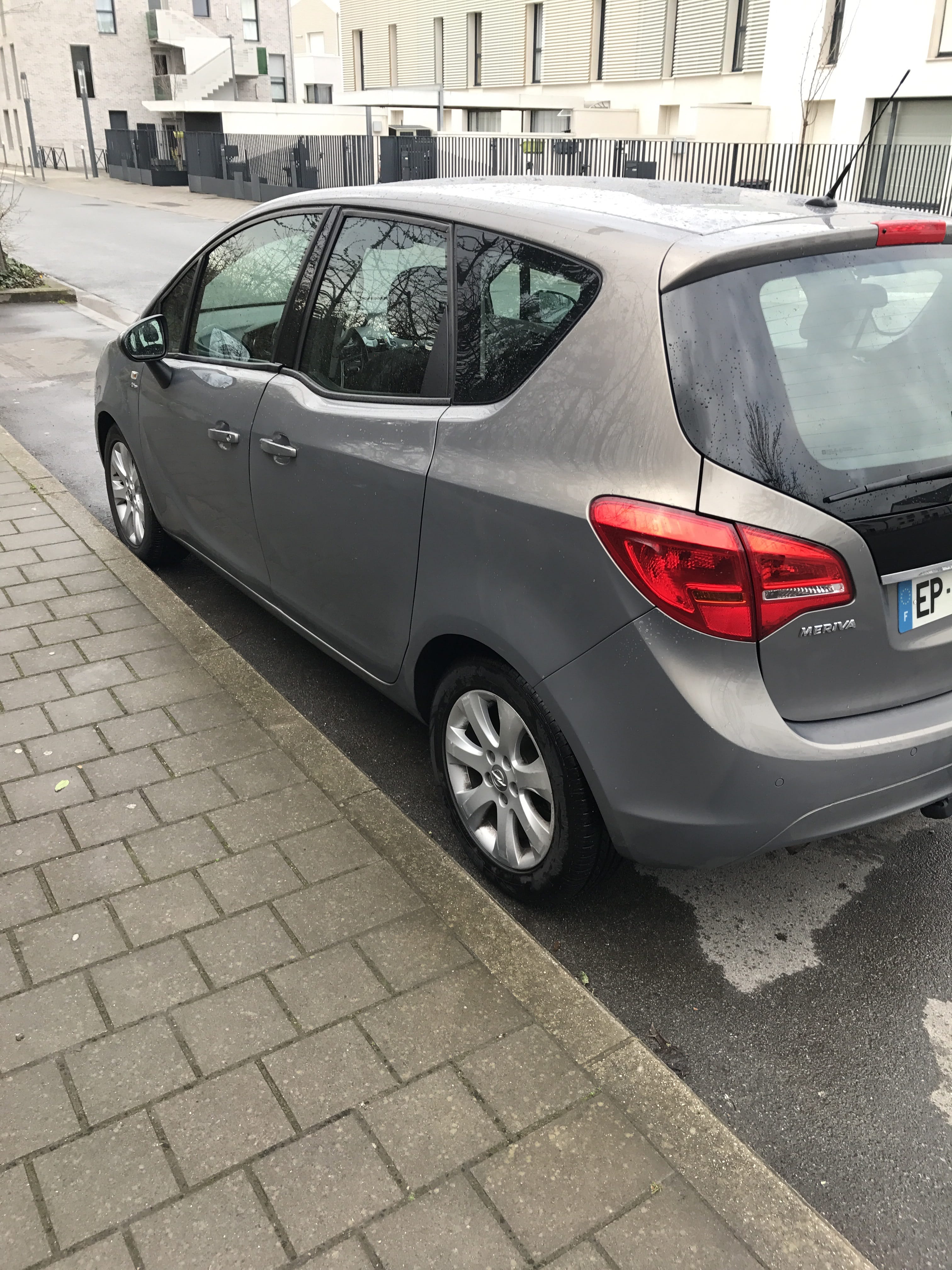 Opel Meriva 1.7 Cdti avec Climatisation