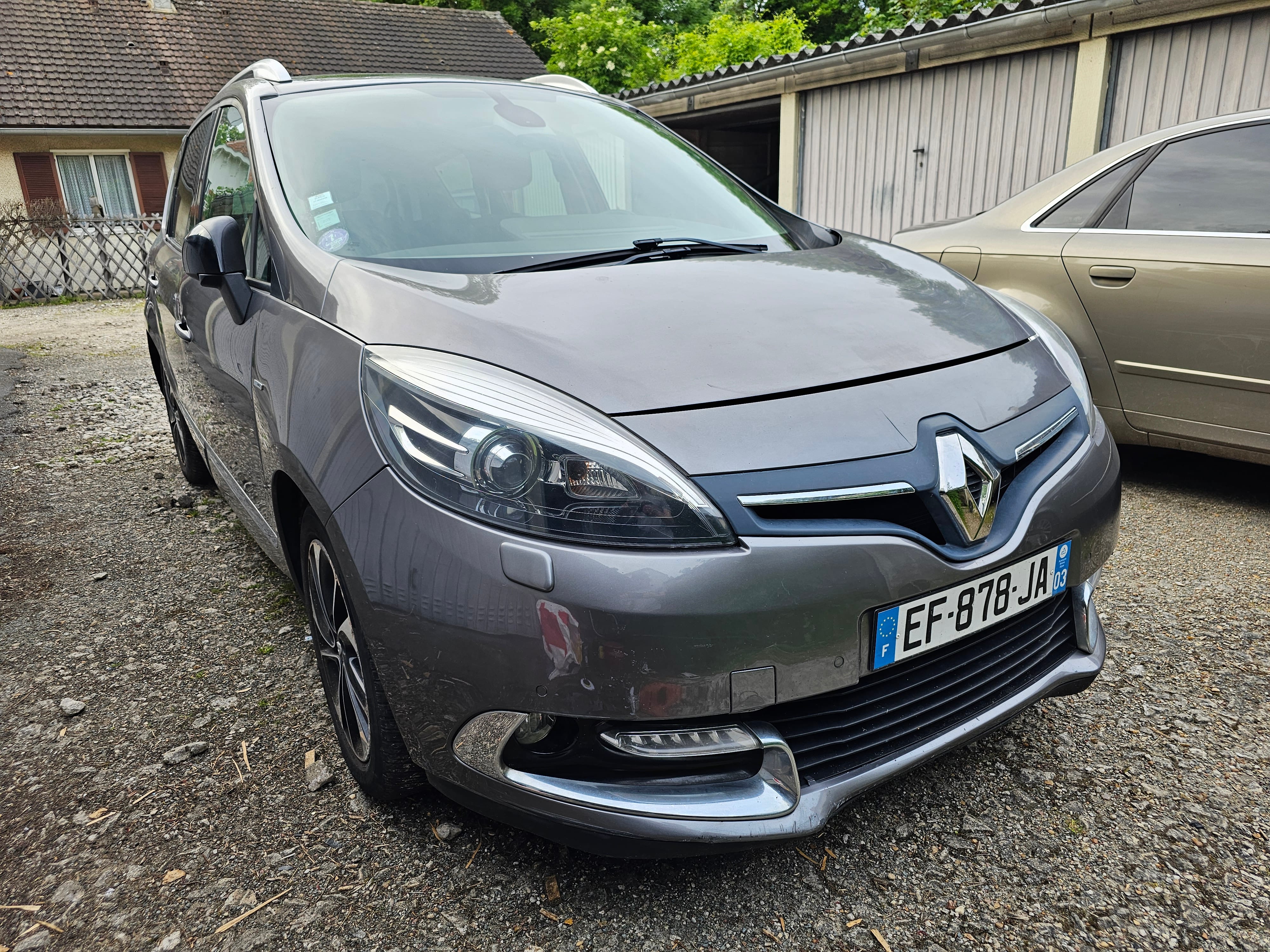 Renault Grand Scenic 7 places, 2016, Essence 98, 7 places