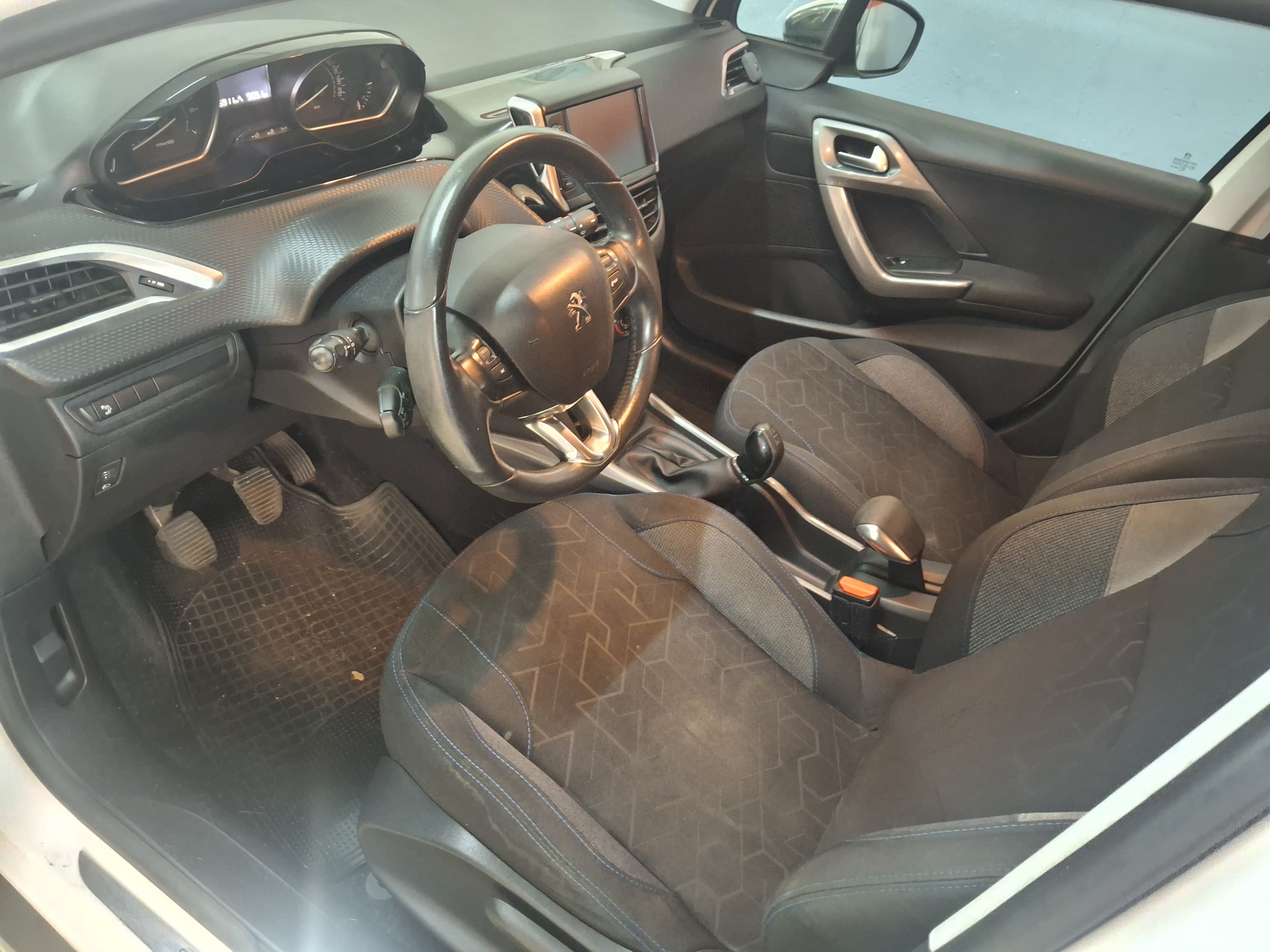 Peugeot 2008 con Control de velocidad