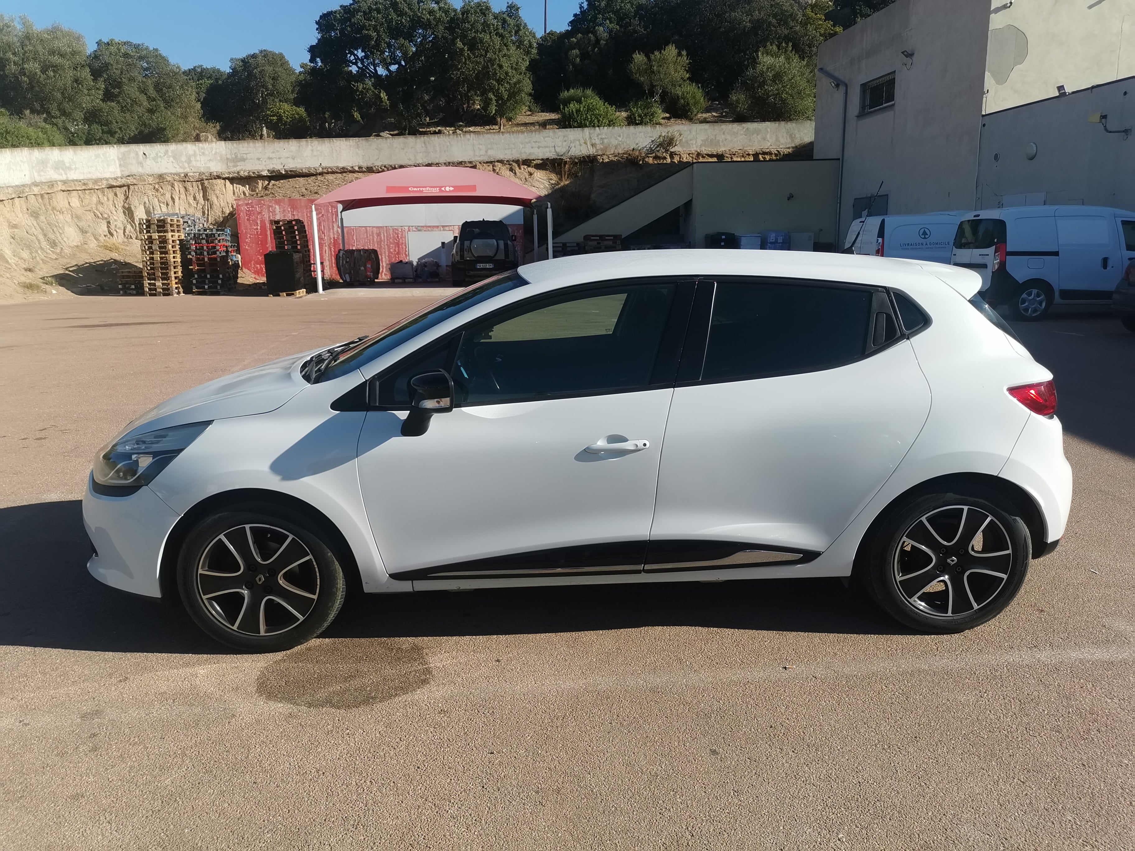 Renault Clio avec Climatisation