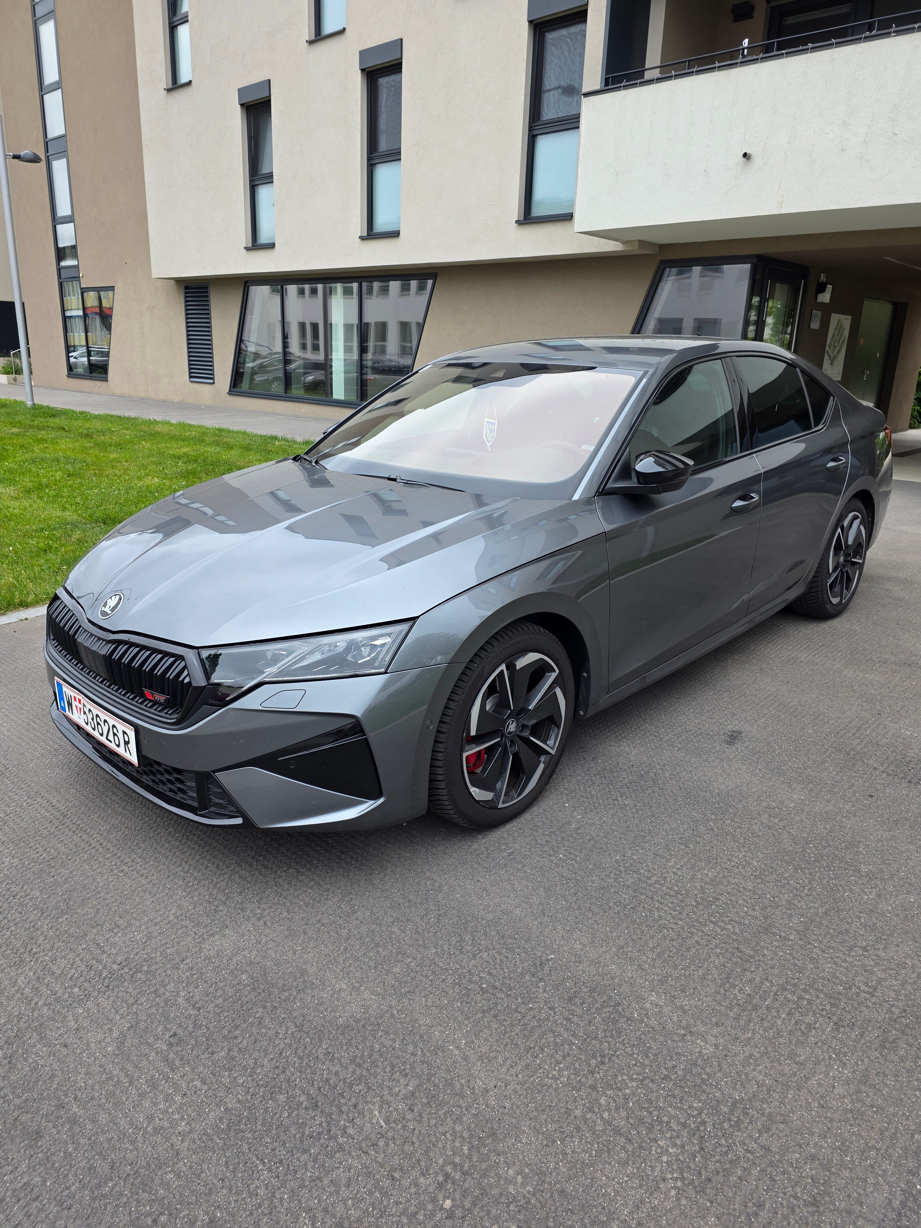 Skoda Octavia RS, 2025, Super 95, Automatik