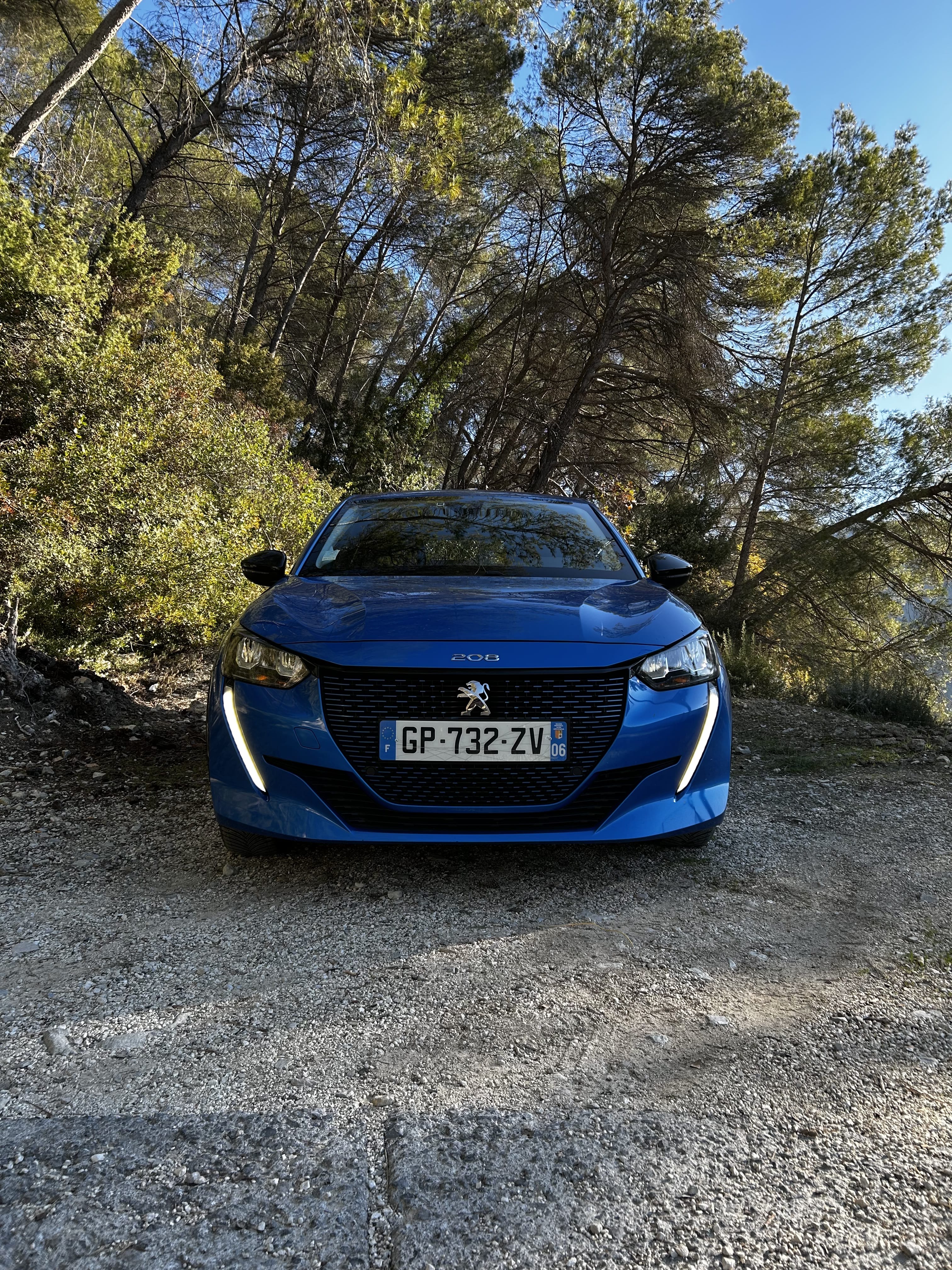 Peugeot 208 avec Climatisation