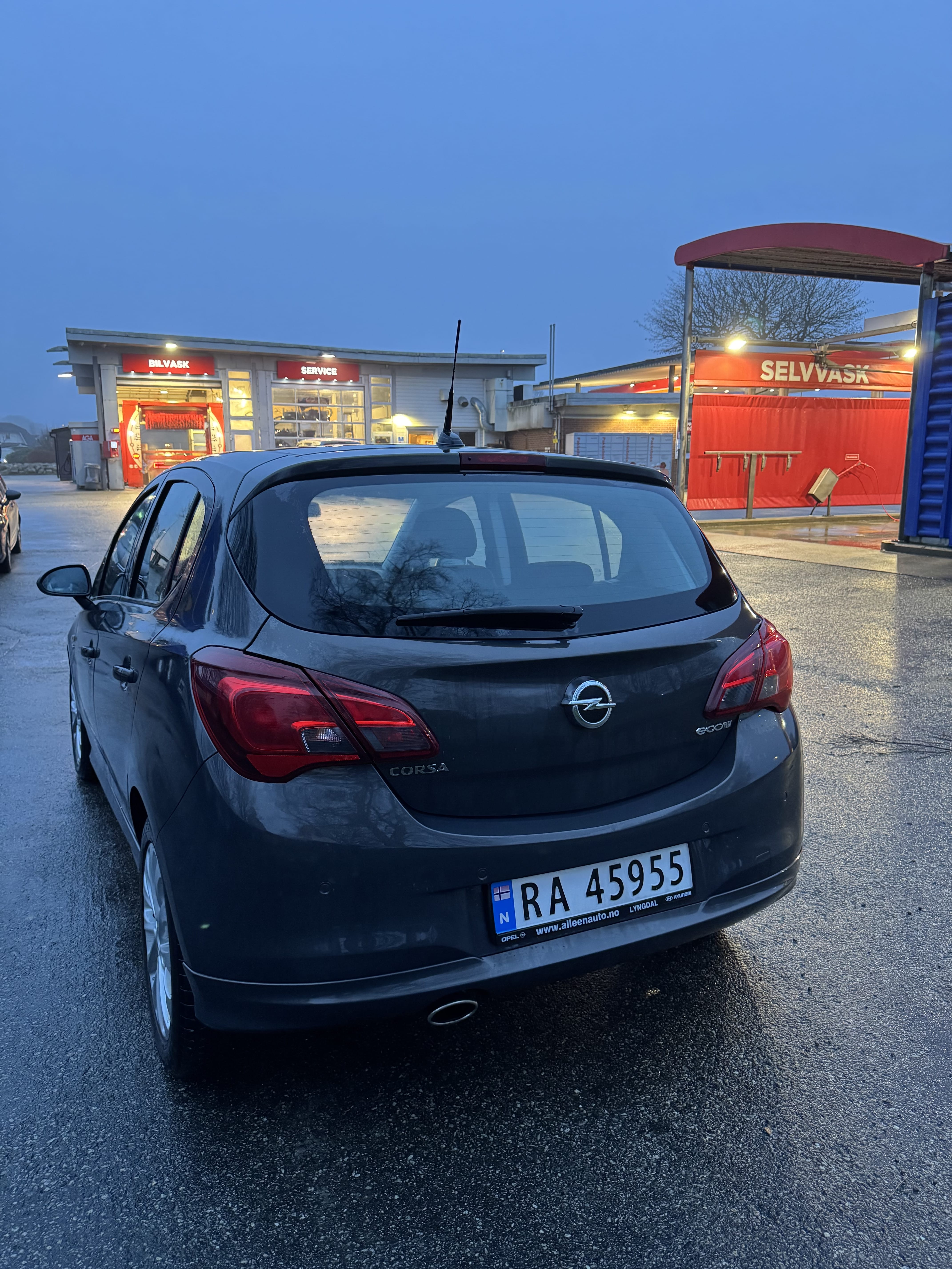 Opel Corsa med Aircondition