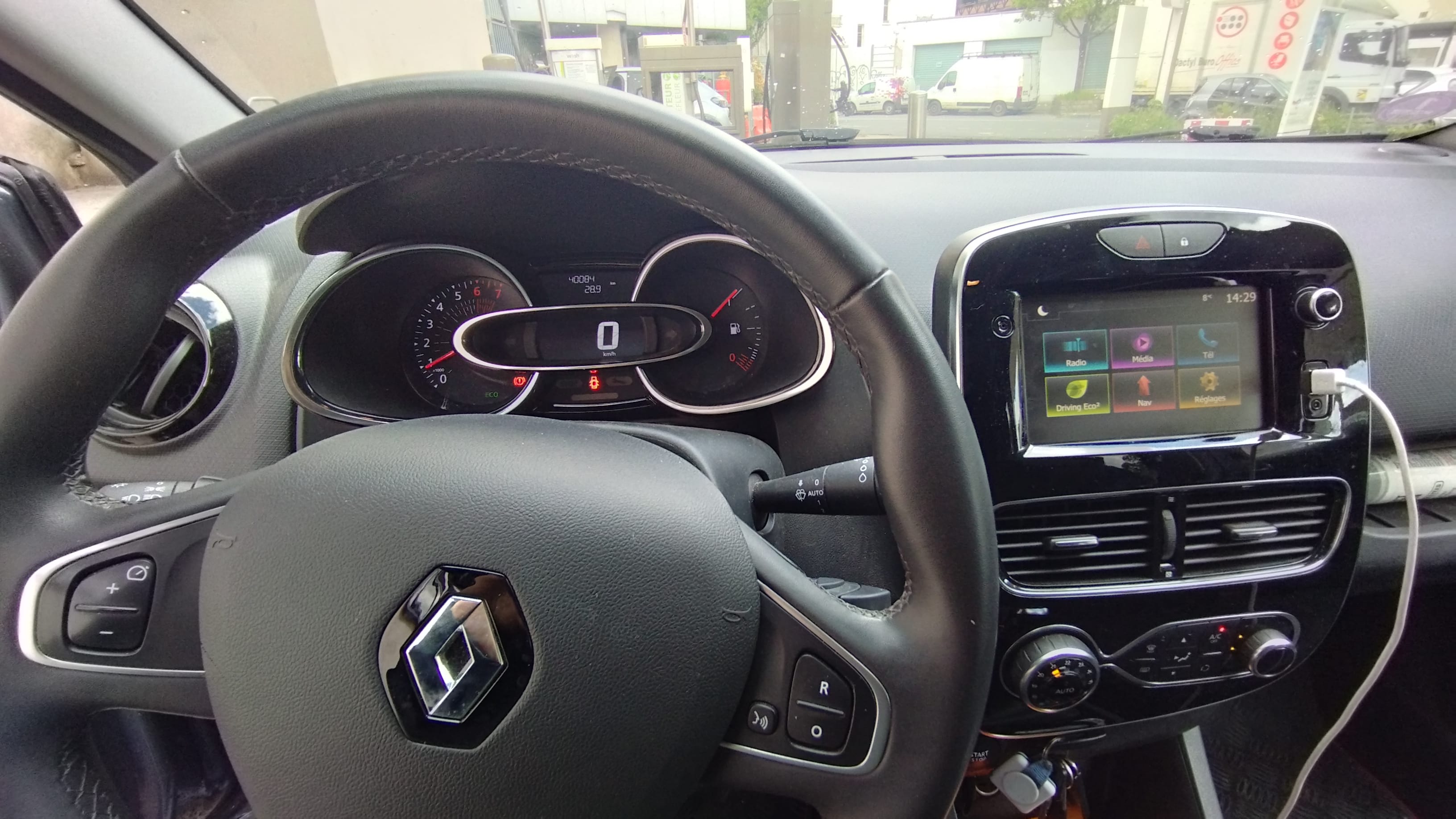 Renault Clio Estate 0,9 TCE 90 CV avec GPS