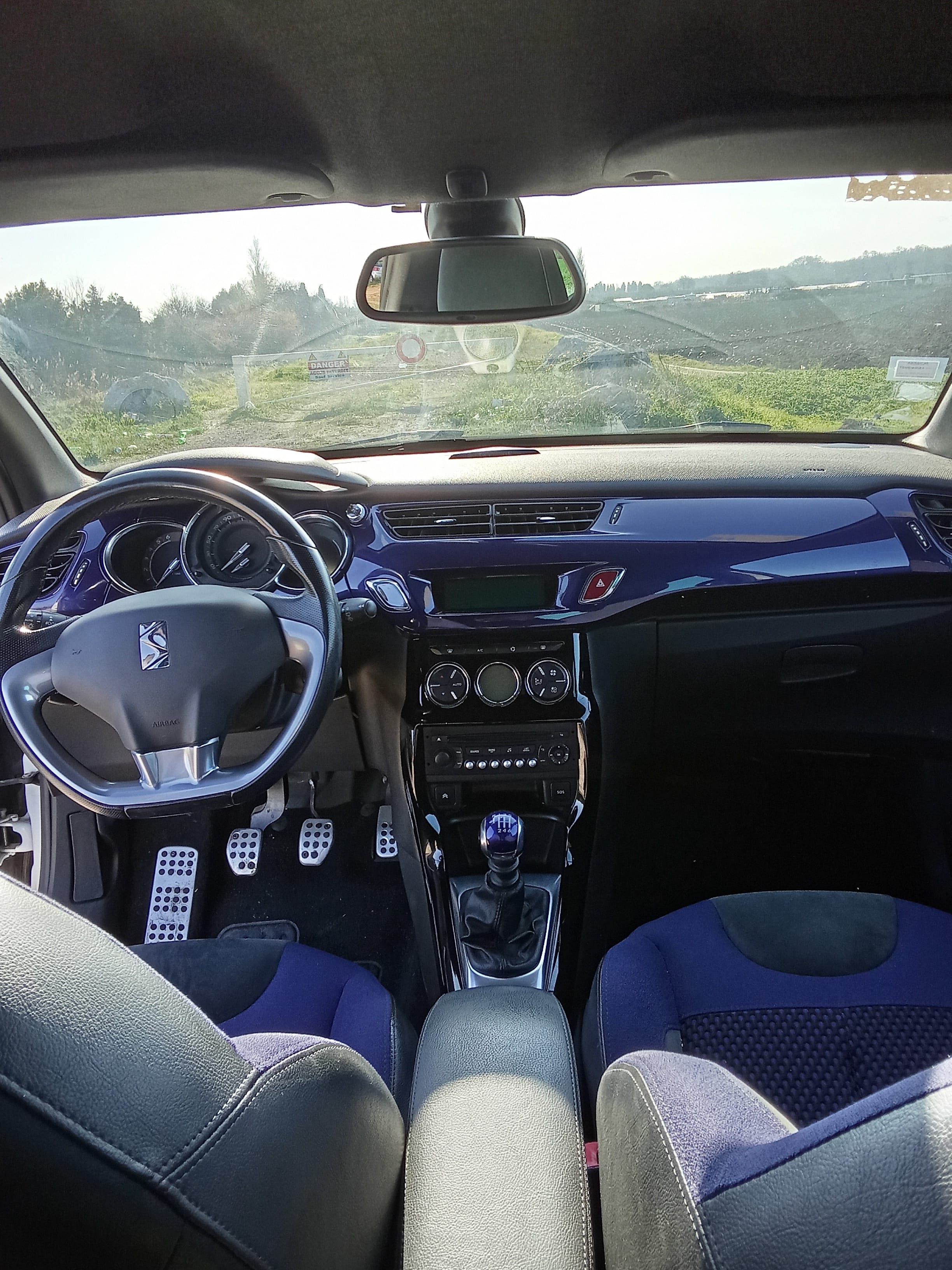 Citroen DS3 1.6 155ch sport avec Siège bébé