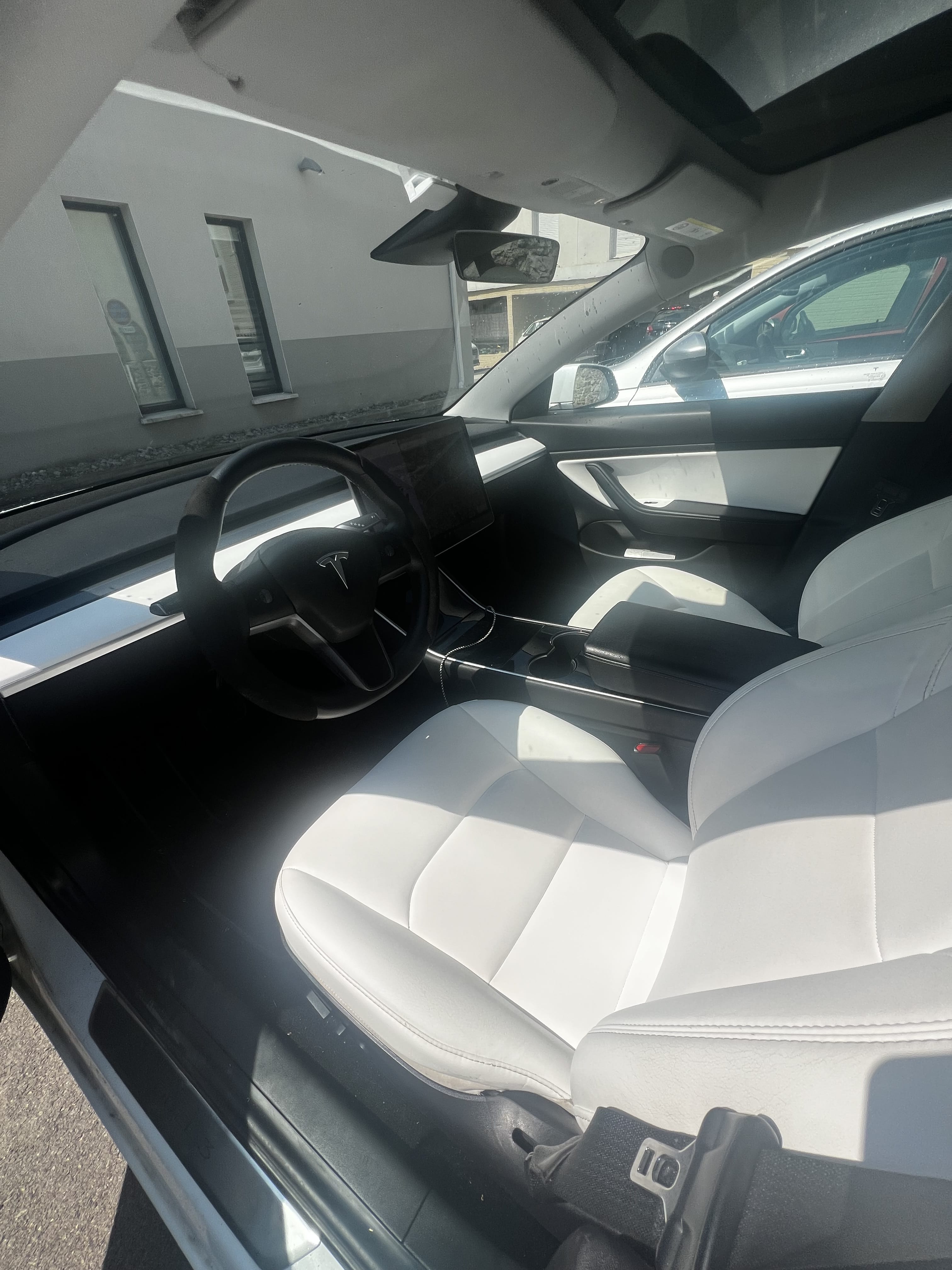 Tesla Model 3 Long Range avec Dashcam