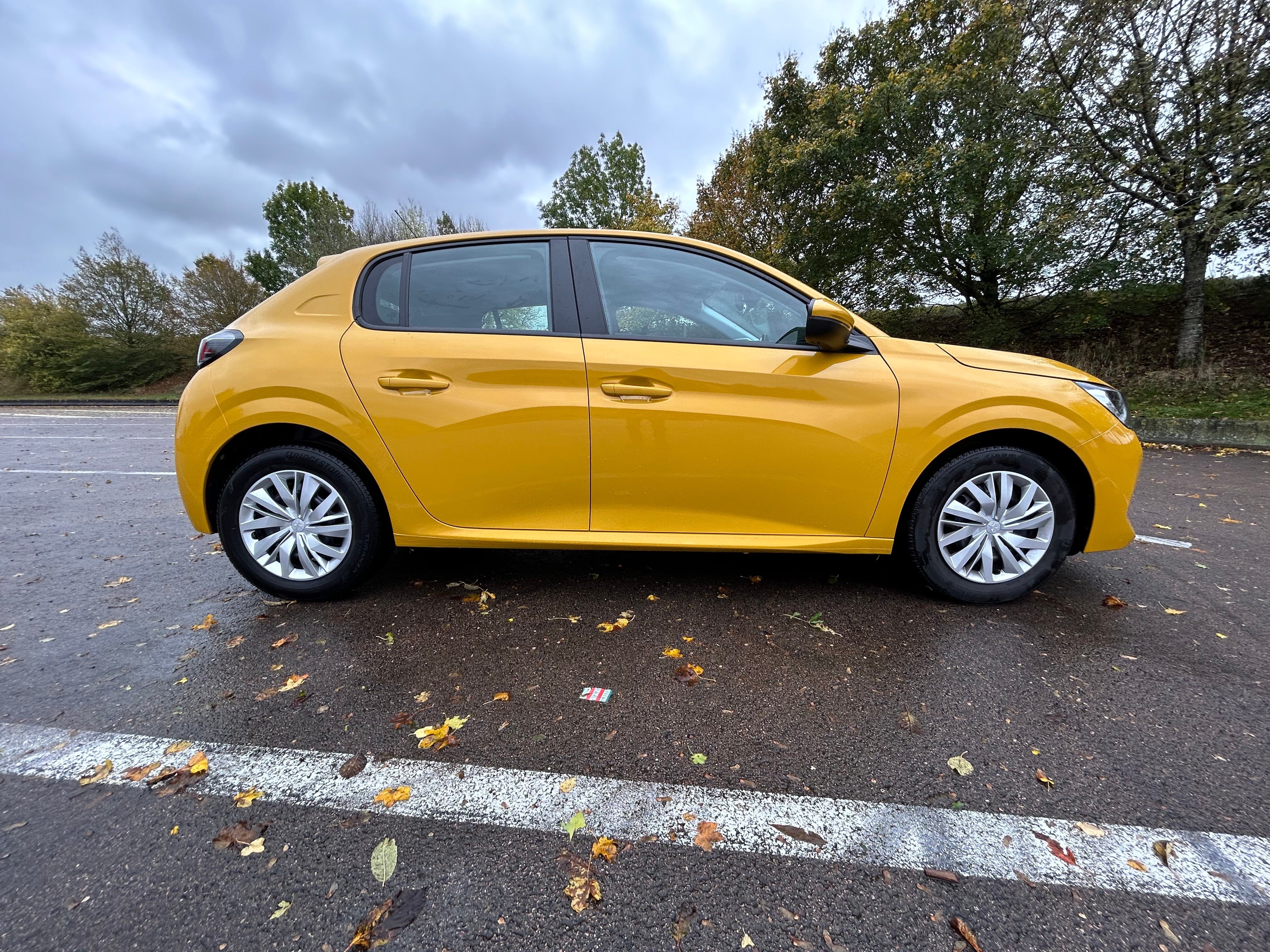 Peugeot 208 avec Climatisation