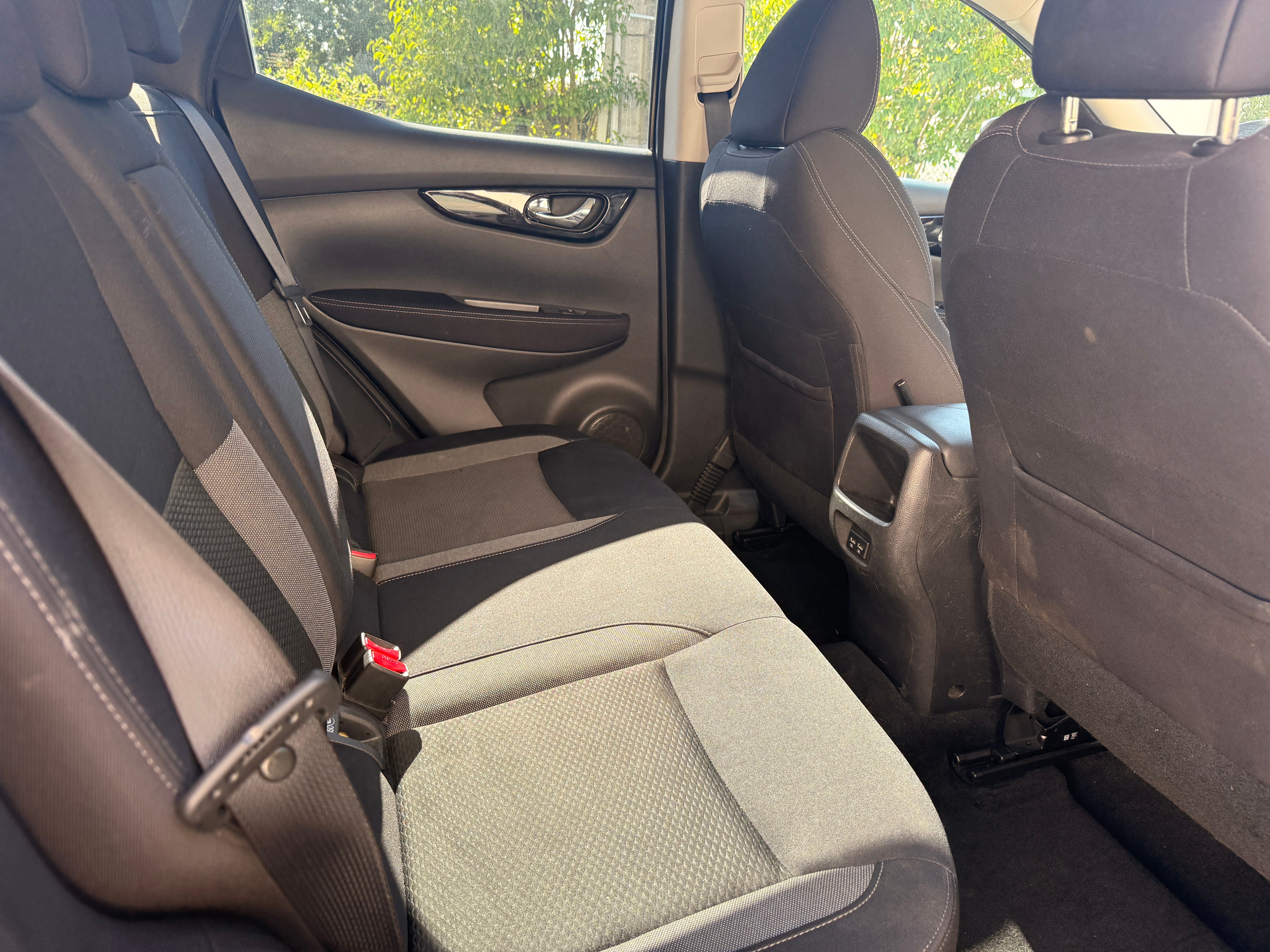 Nissan Qashqai 1.5 DCI TEKNA with GPS