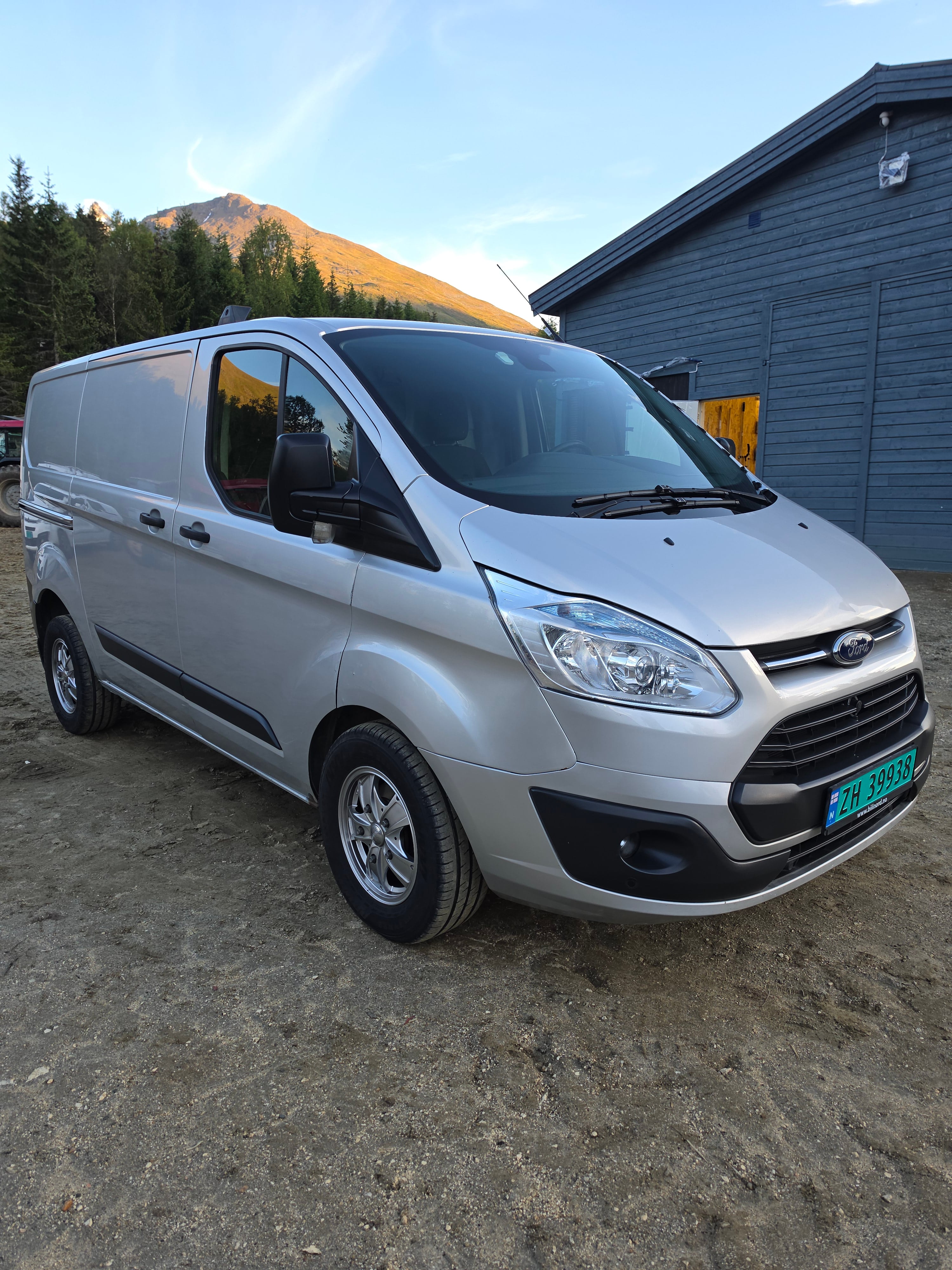Ford Transit Custom Varebil 2.2 tdci met Airco