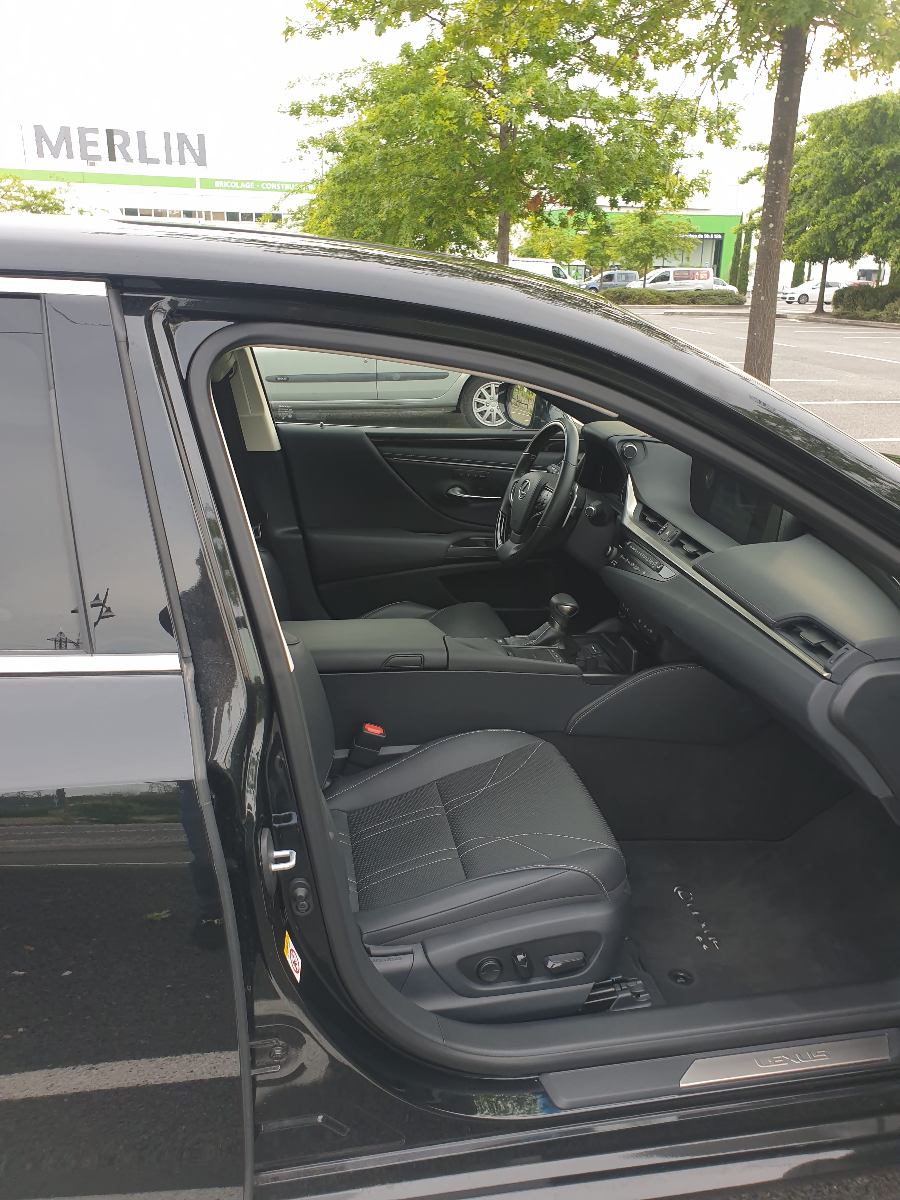 Lexus ES 300h avec Régulateur de vitesse