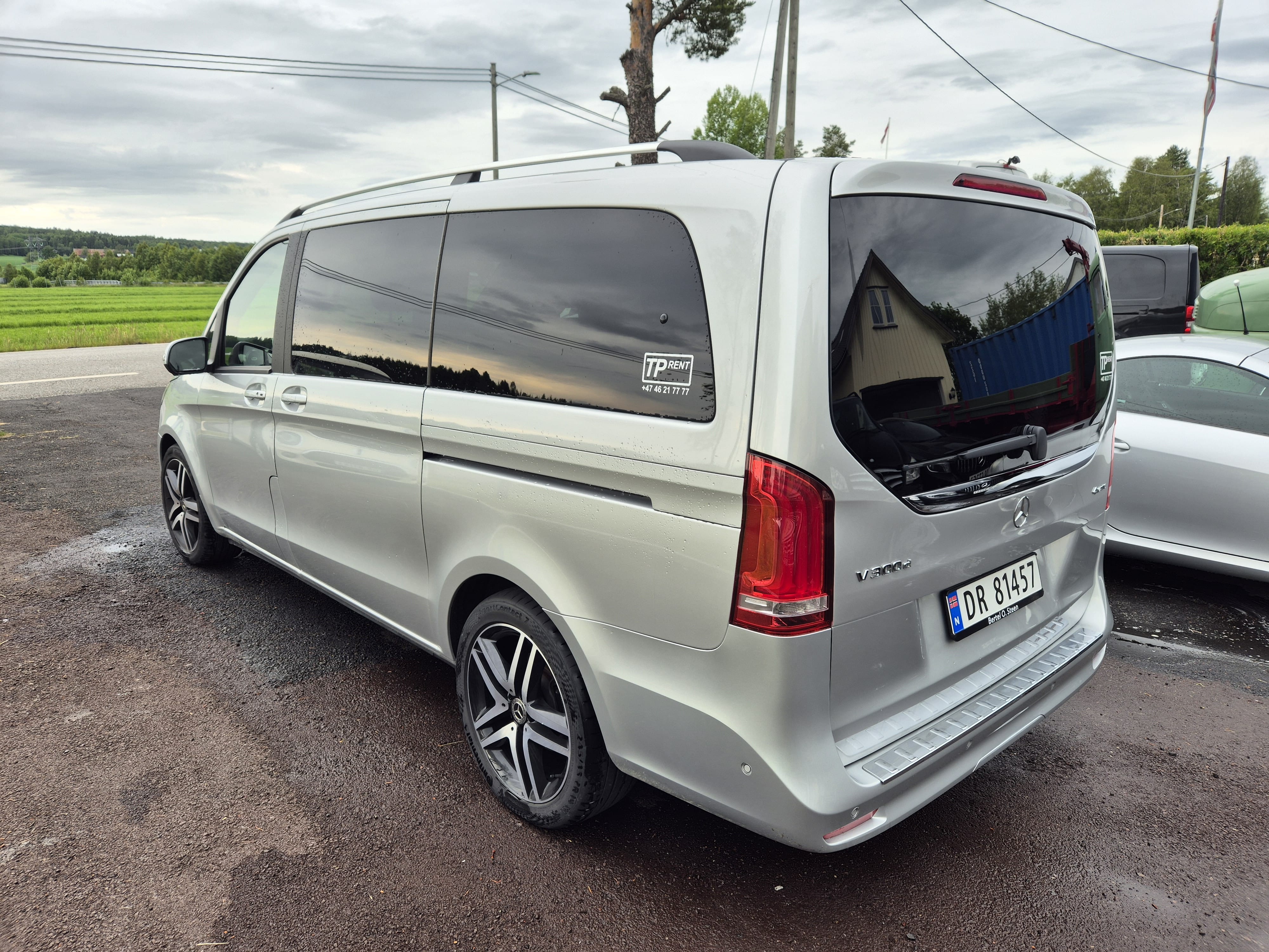 Mercedes-Benz V-Klasse 220d with GPS