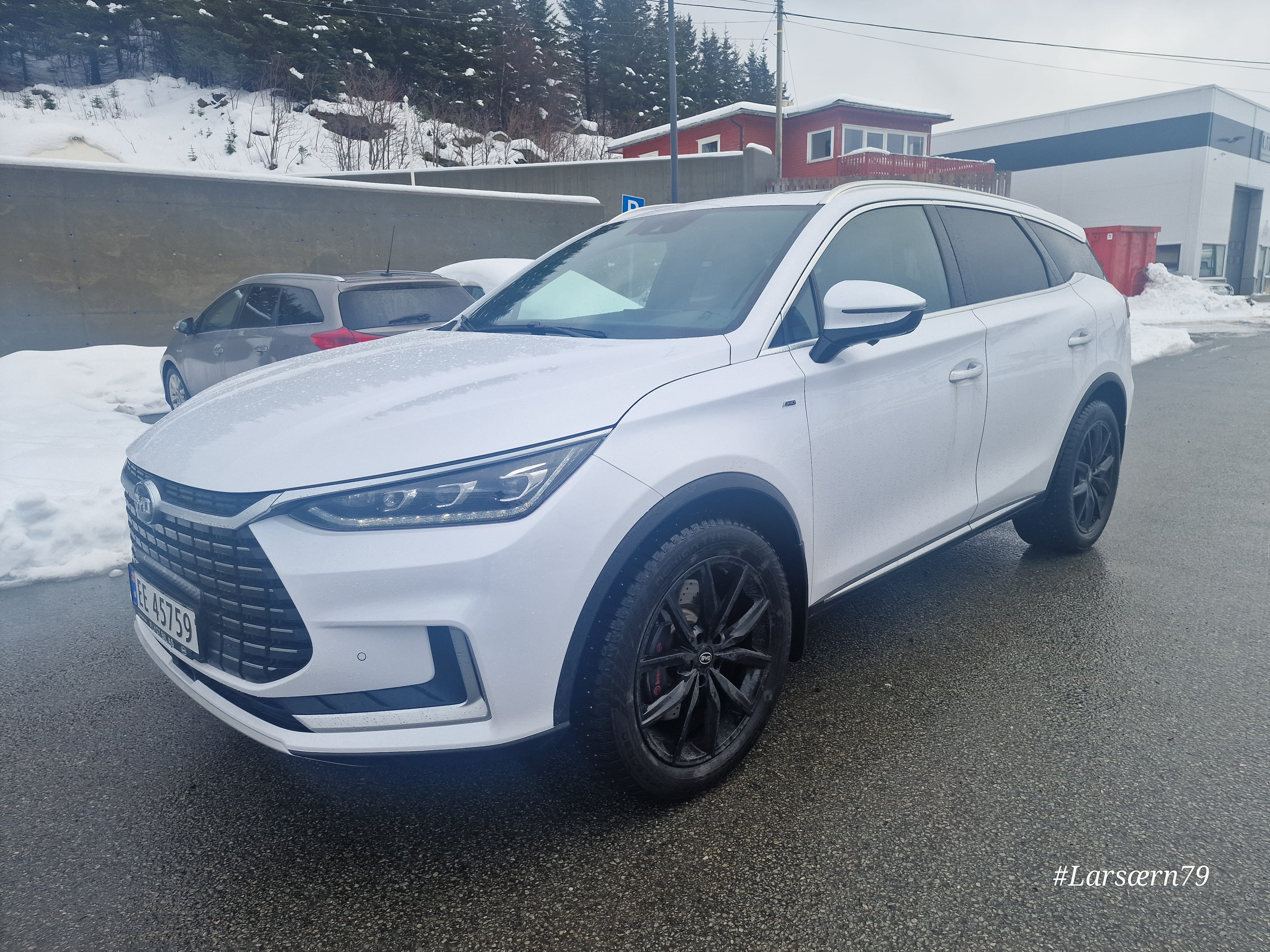 BYD Tang, 2022, Electric, automatic, 7 seats
