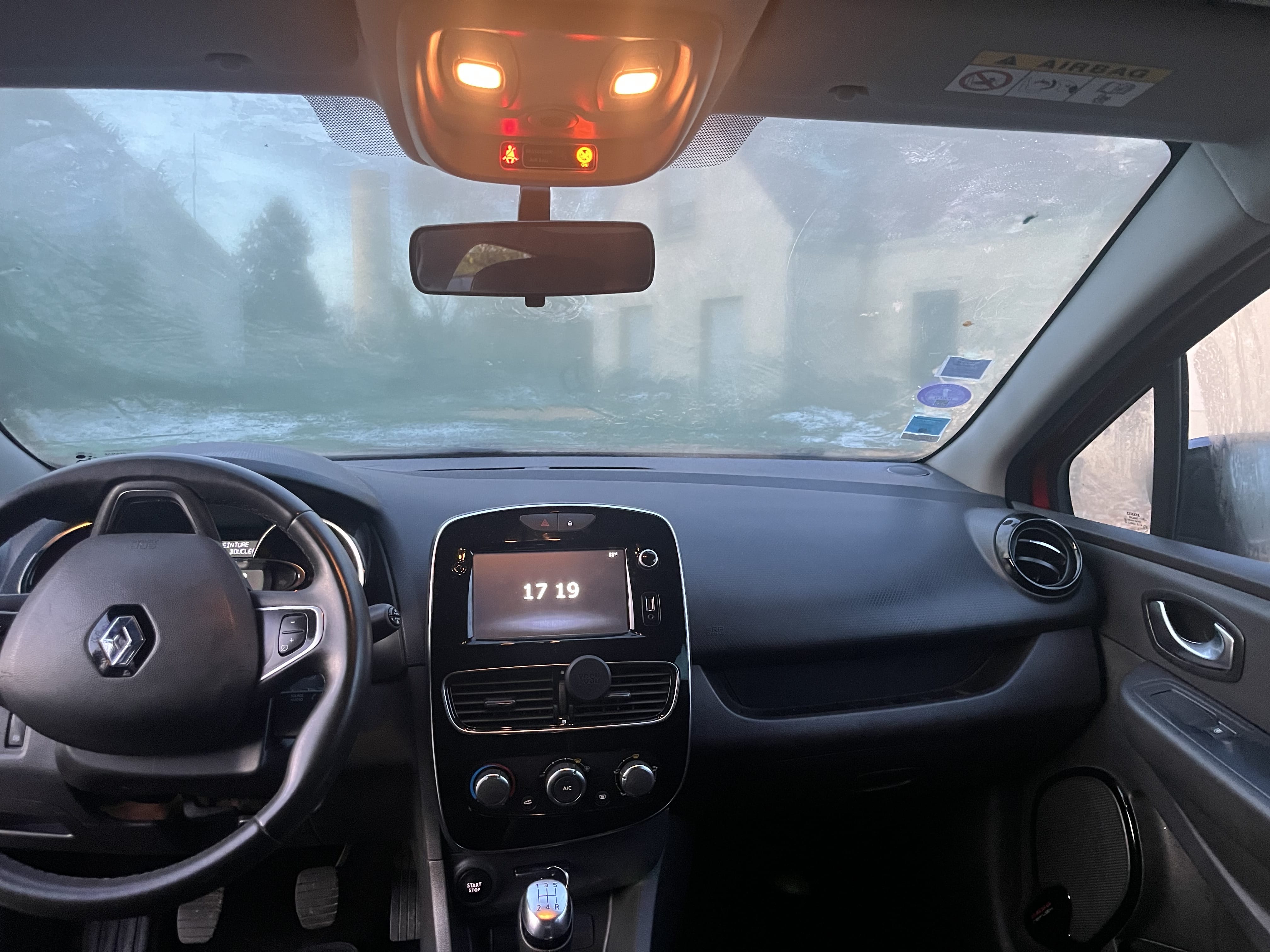 Renault Clio avec GPS