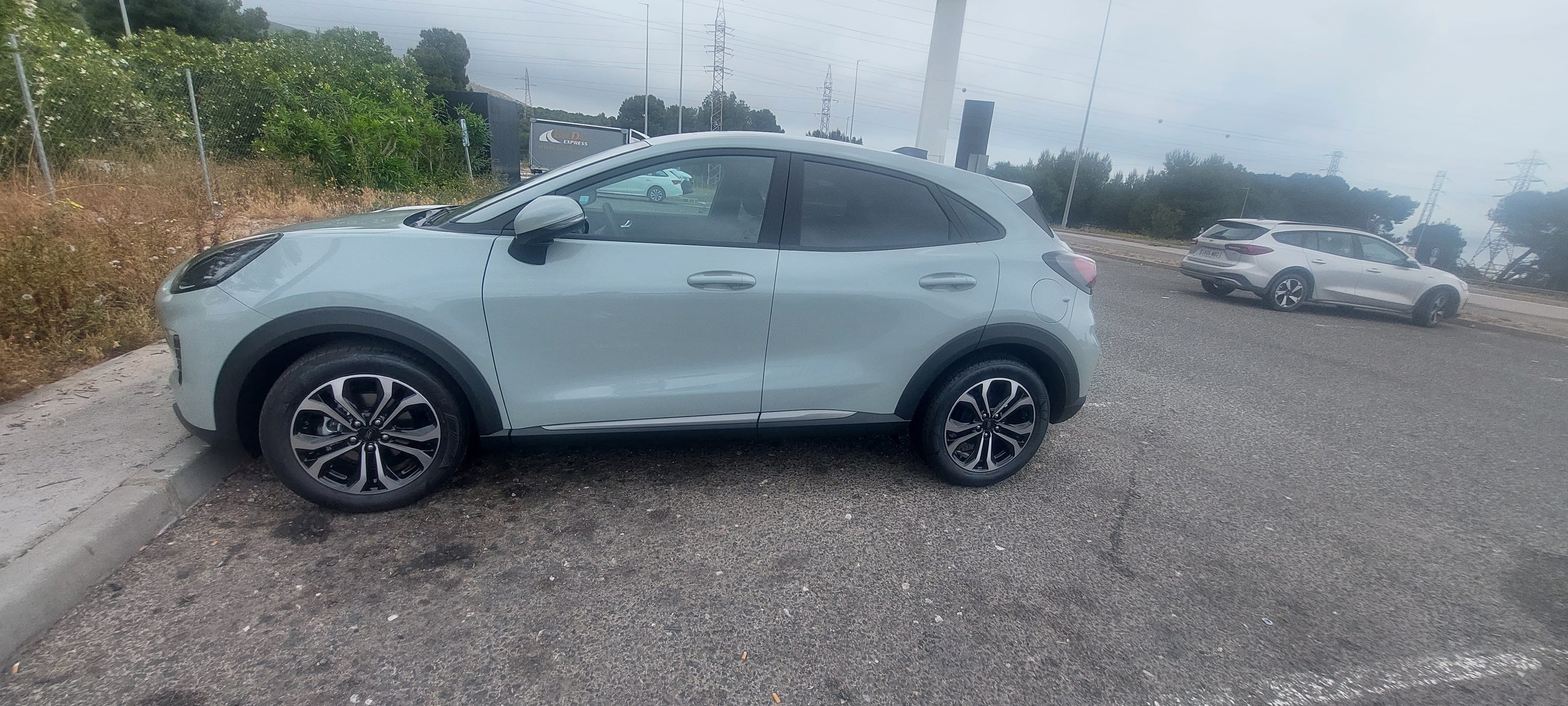 Ford Puma med Aircondition