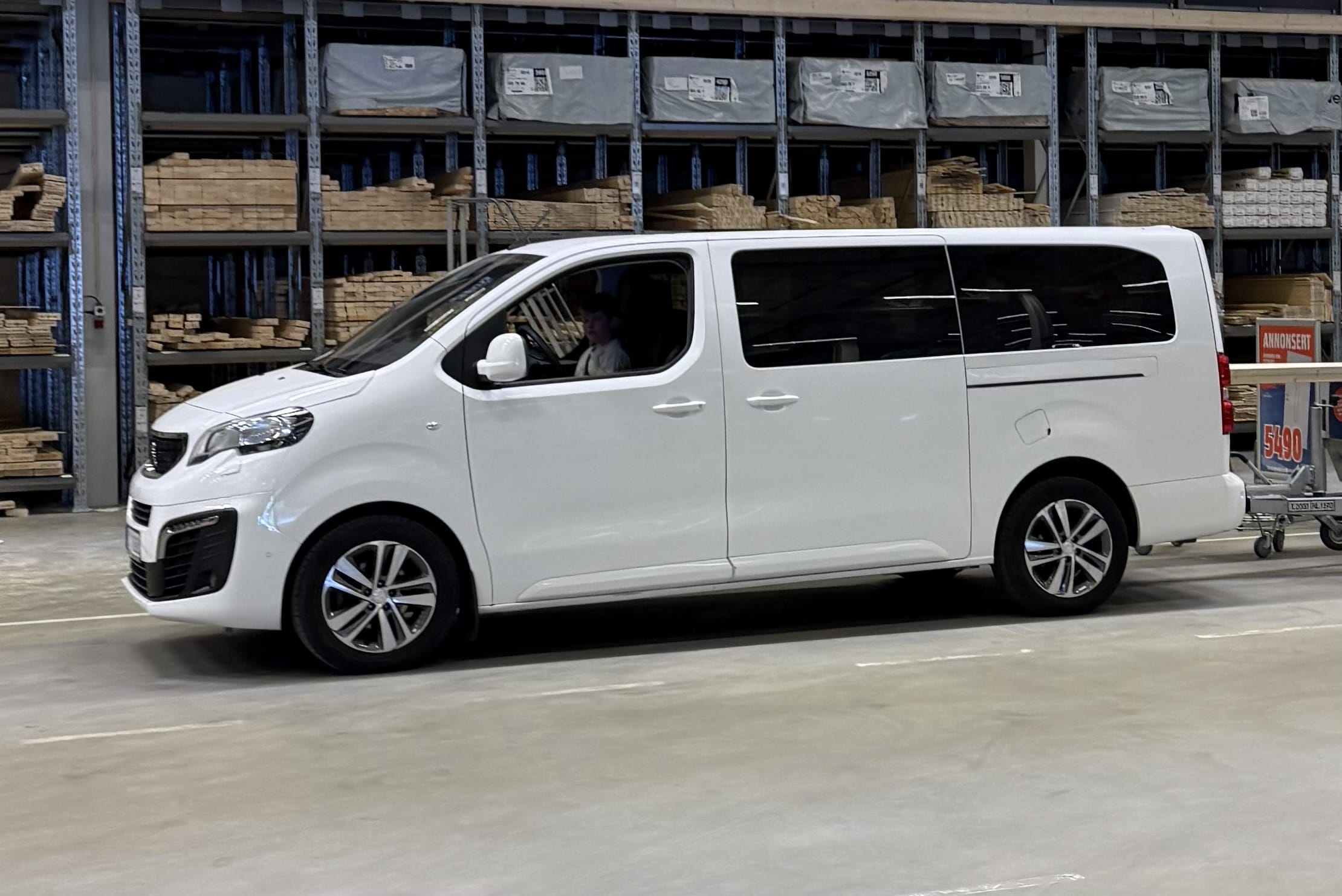 Peugeot Traveller, 2019, Diesel, 9 seter eller mer