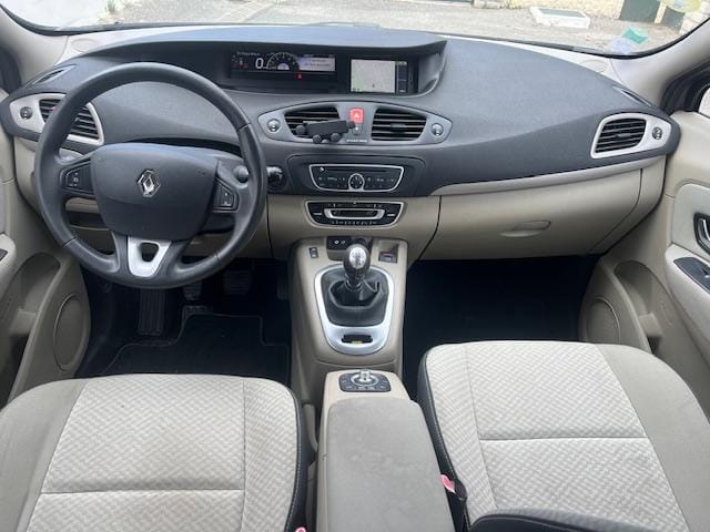Renault Scenic 1.9 dCi avec Régulateur de vitesse