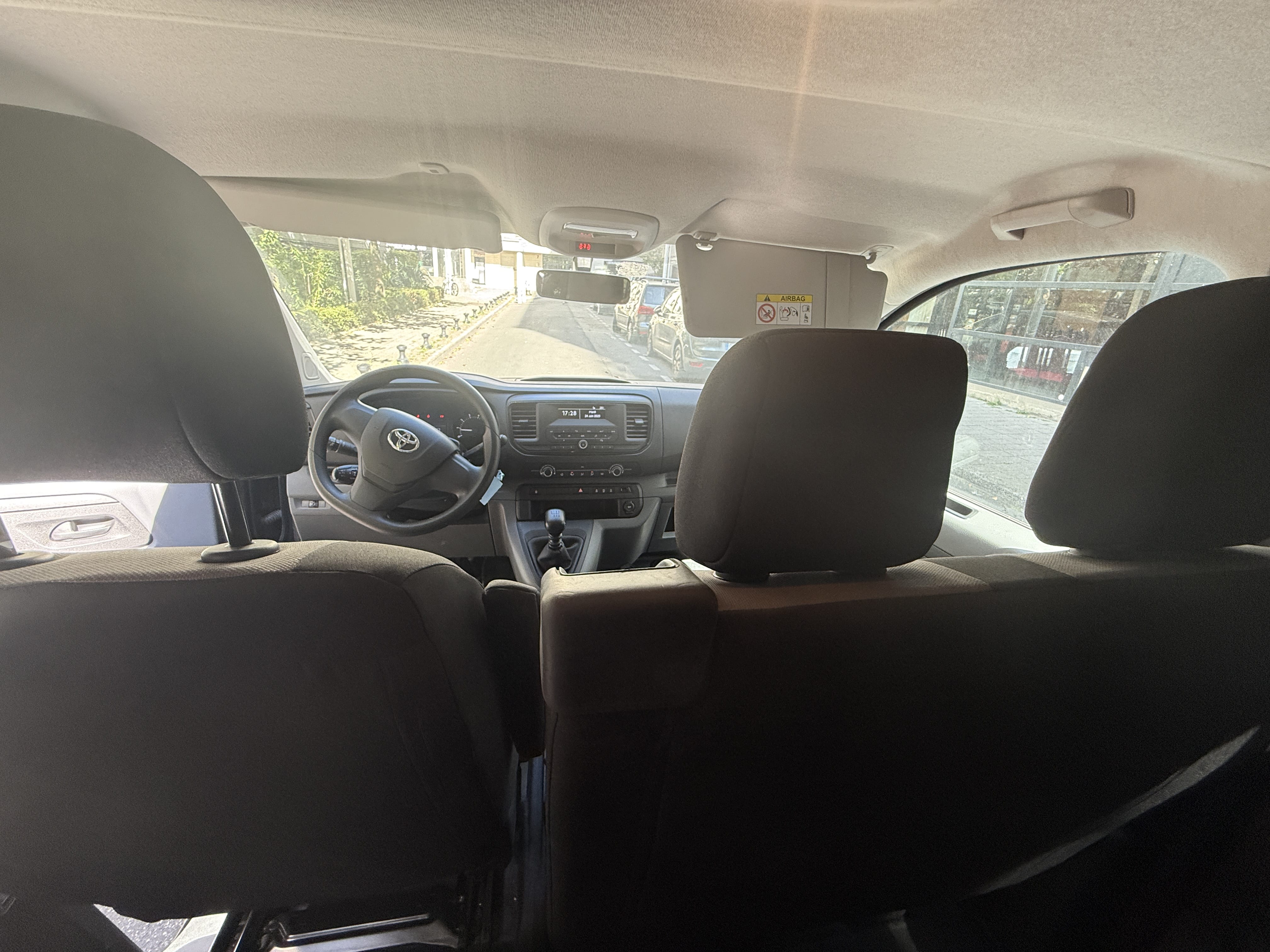 Toyota Proace Combi avec Audio Bluetooth