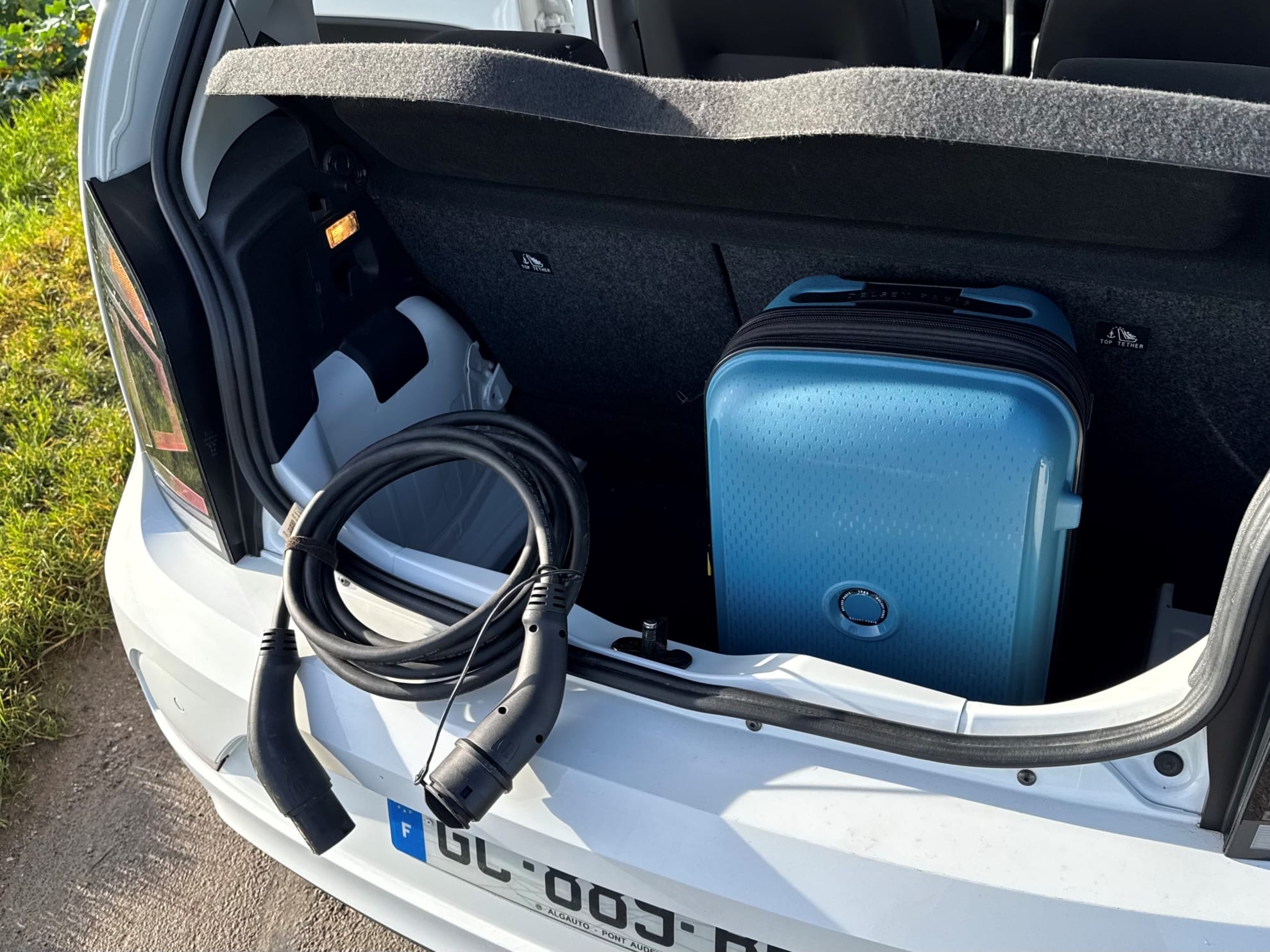 Volkswagen e-Up ! Charge Rapide - Stationnement Gratuit Paris et Malakoff