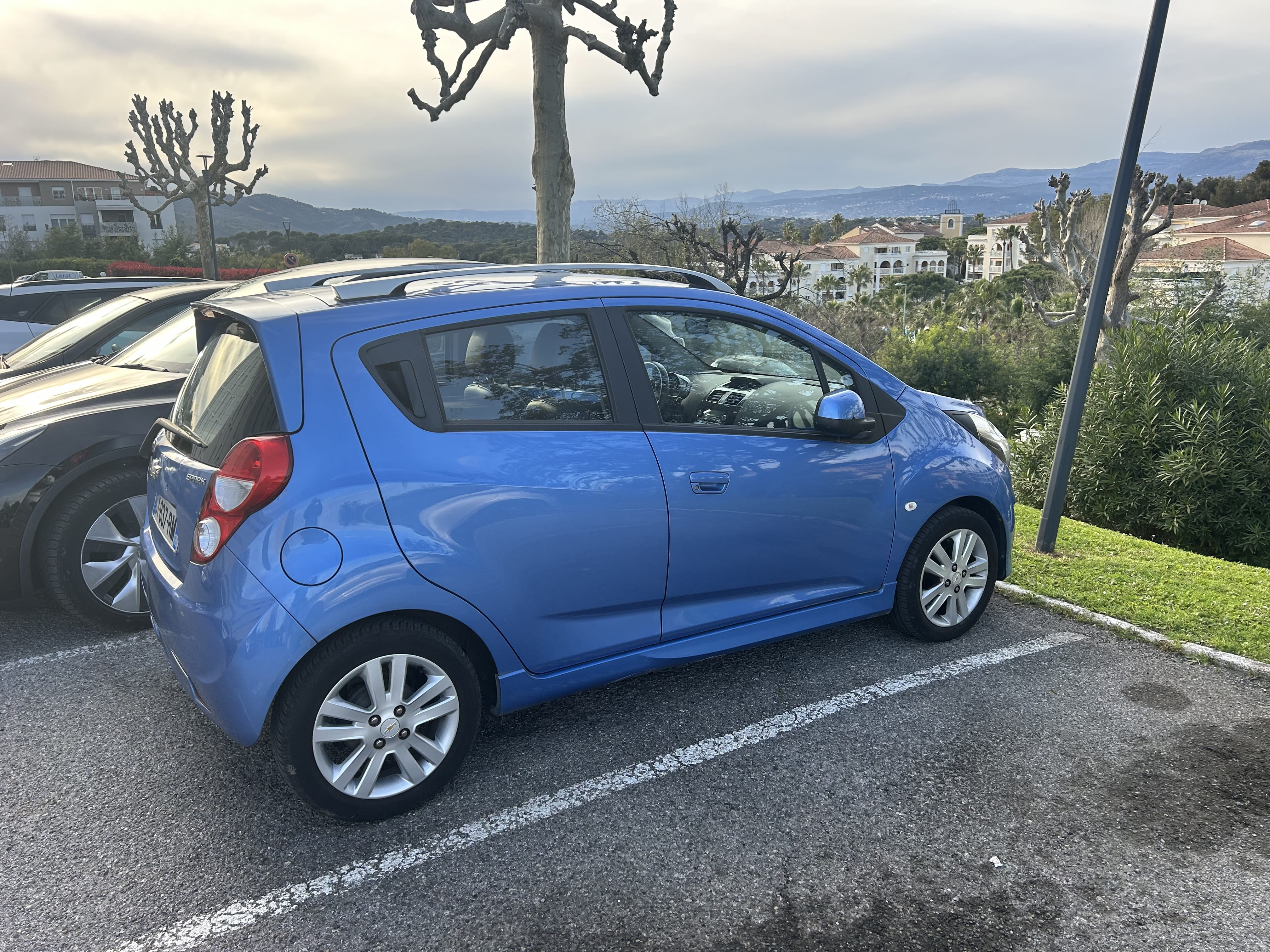 Chevrolet Spark avec Climatisation