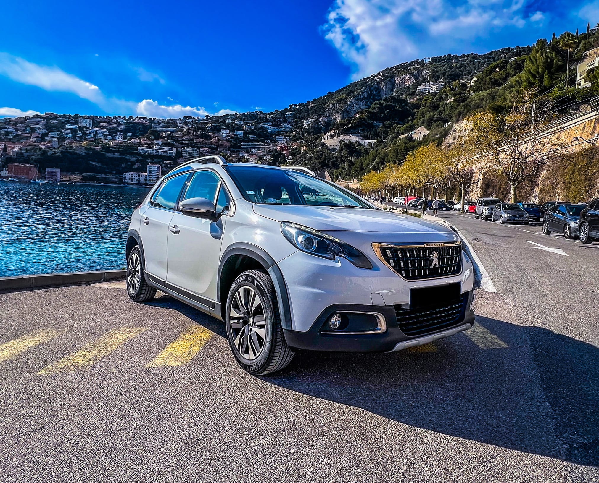 Peugeot 2008 782, 2017, Essence 95