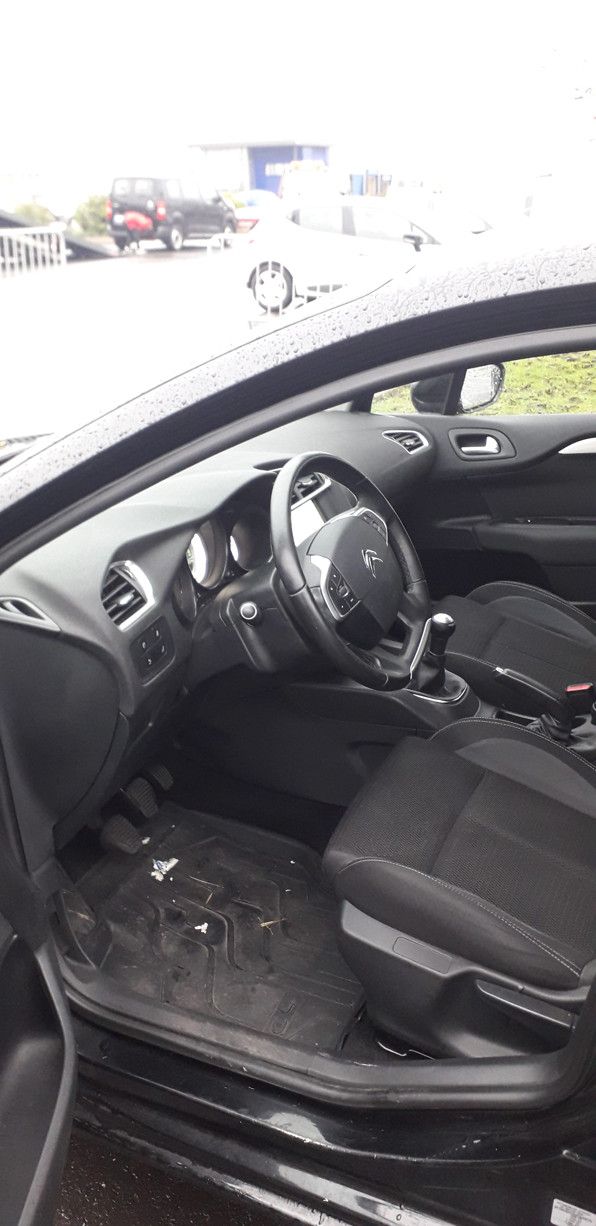 Citroen C4 avec Climatisation