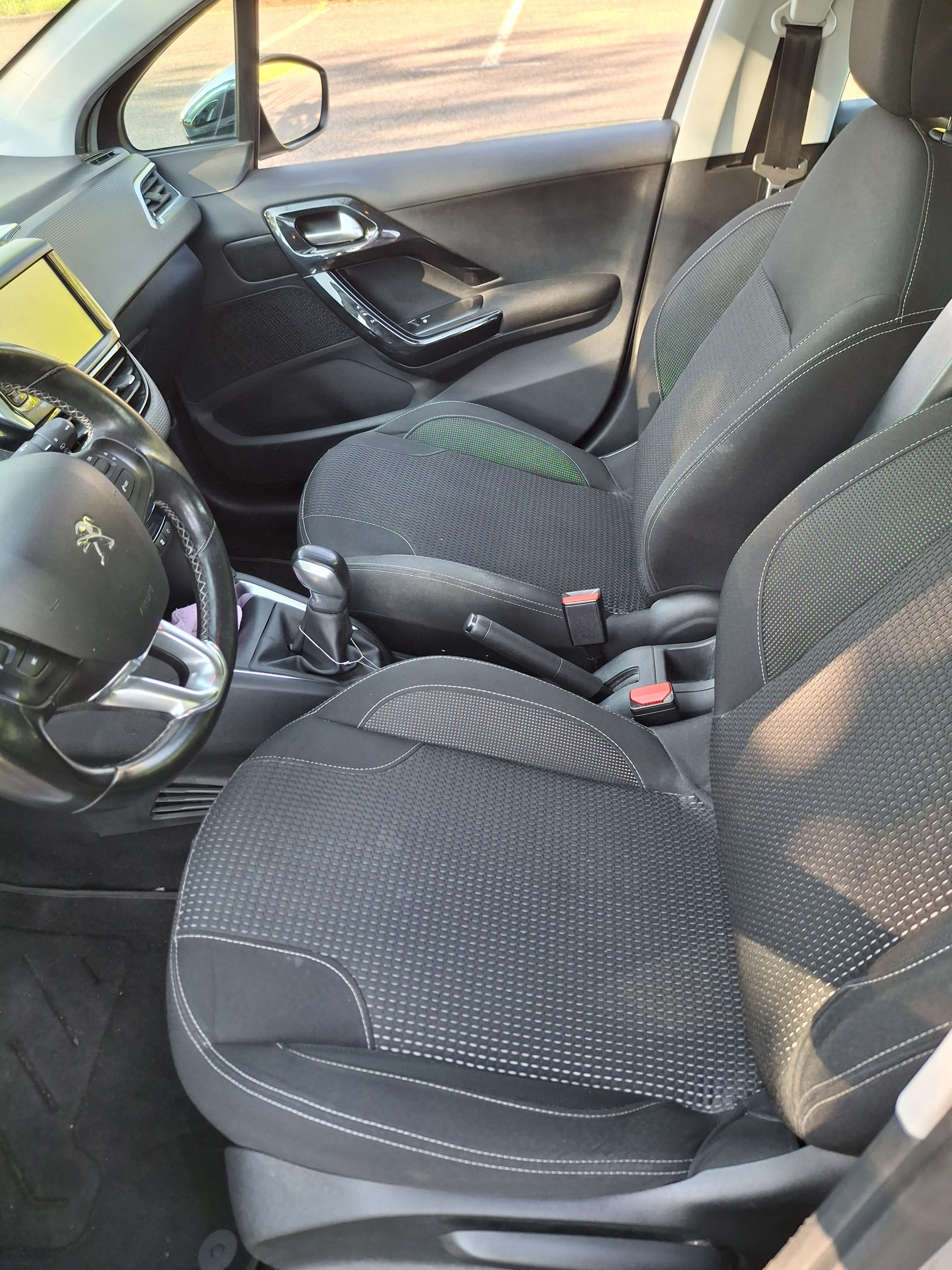 Peugeot 208 avec Audio Bluetooth