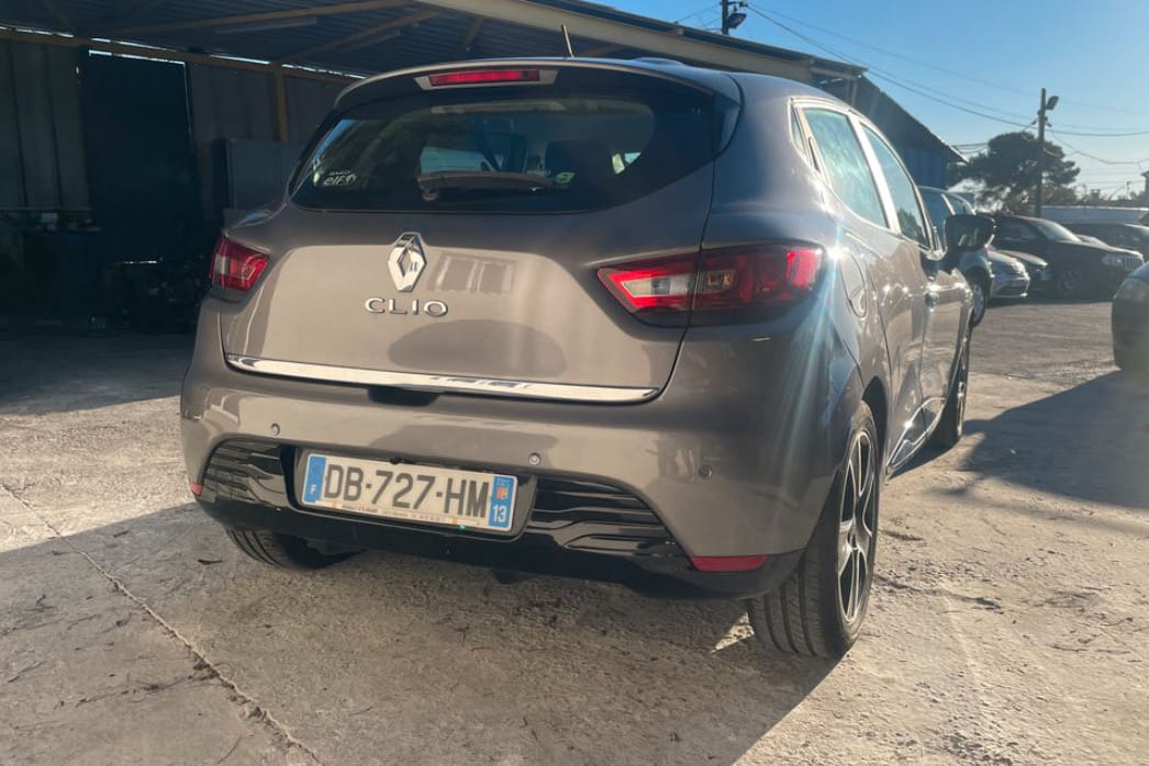 Renault Clio avec Climatisation