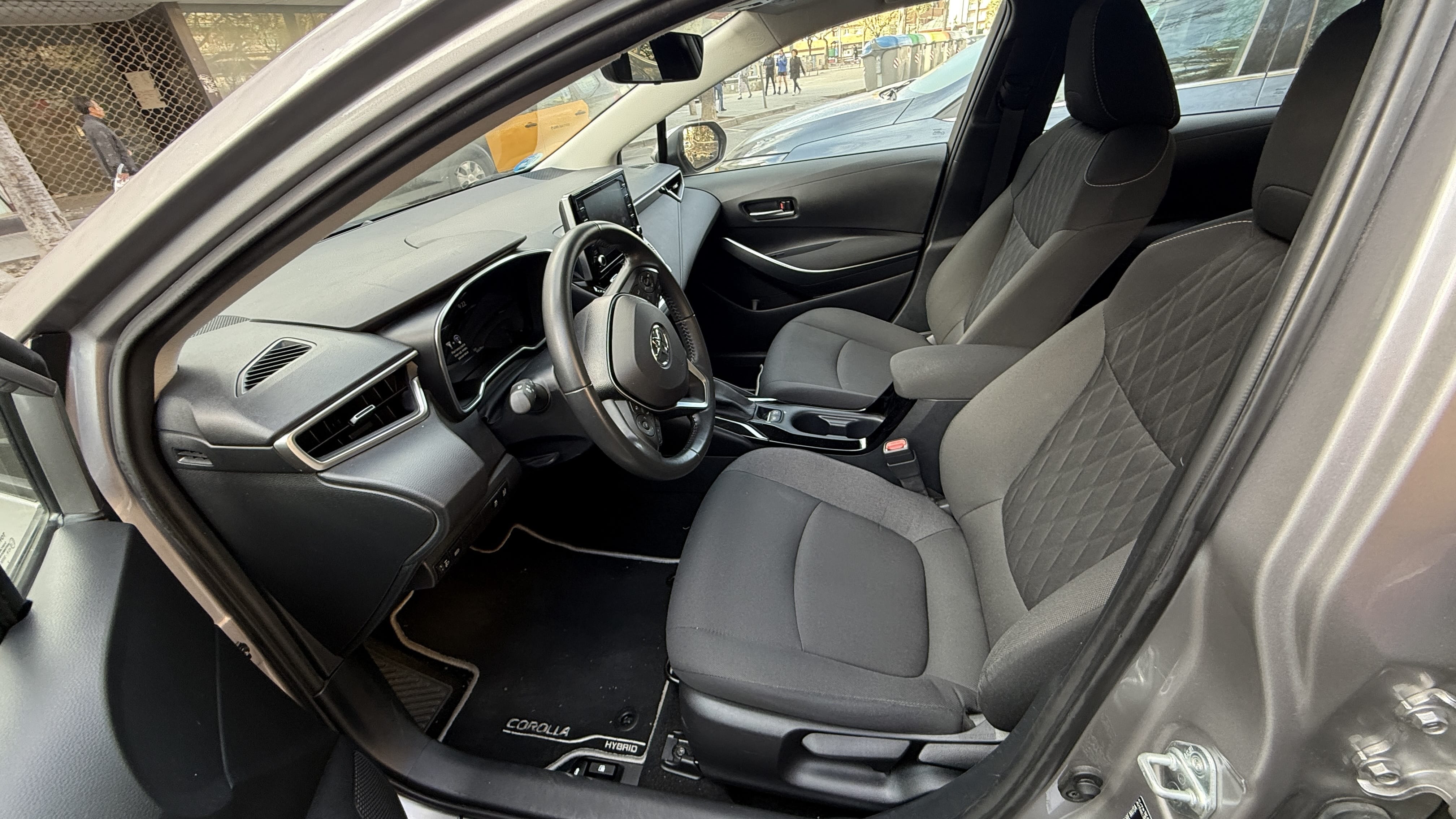 Toyota Corolla Híbrido 1.8 avec Régulateur de vitesse